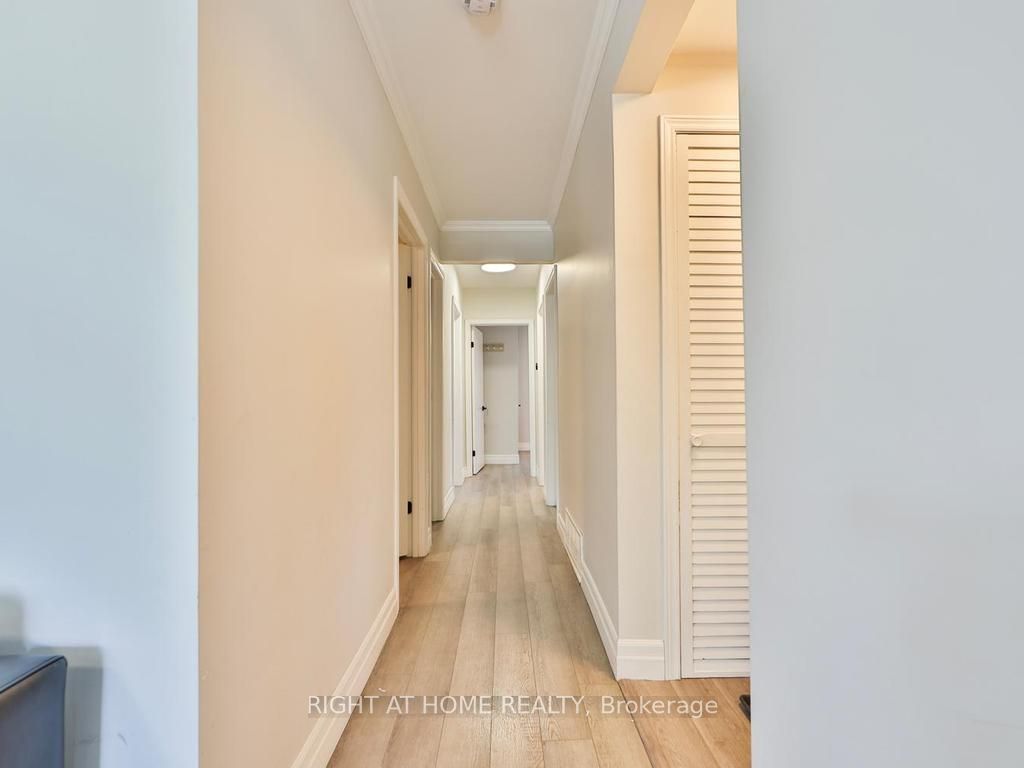 3174 Weston Road Property Photo 13