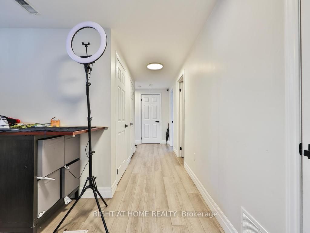 3174 Weston Road Property Photo 32