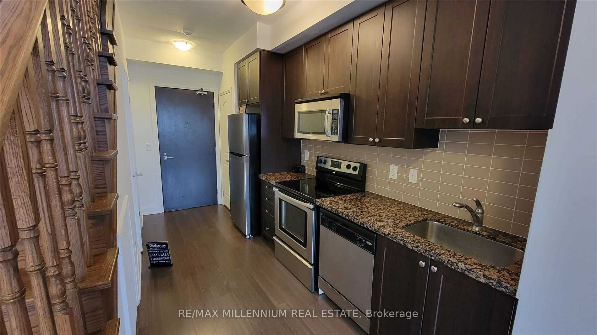1060 Sheppard Avenue Ph08 Property Photo 2