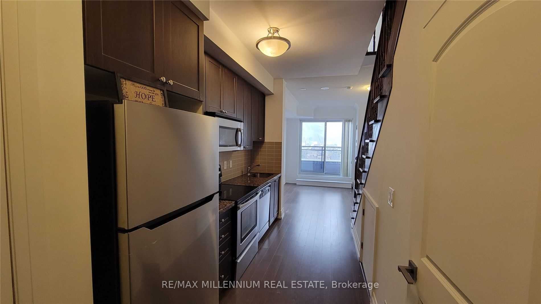 1060 Sheppard Avenue Ph08 Property Photo 4