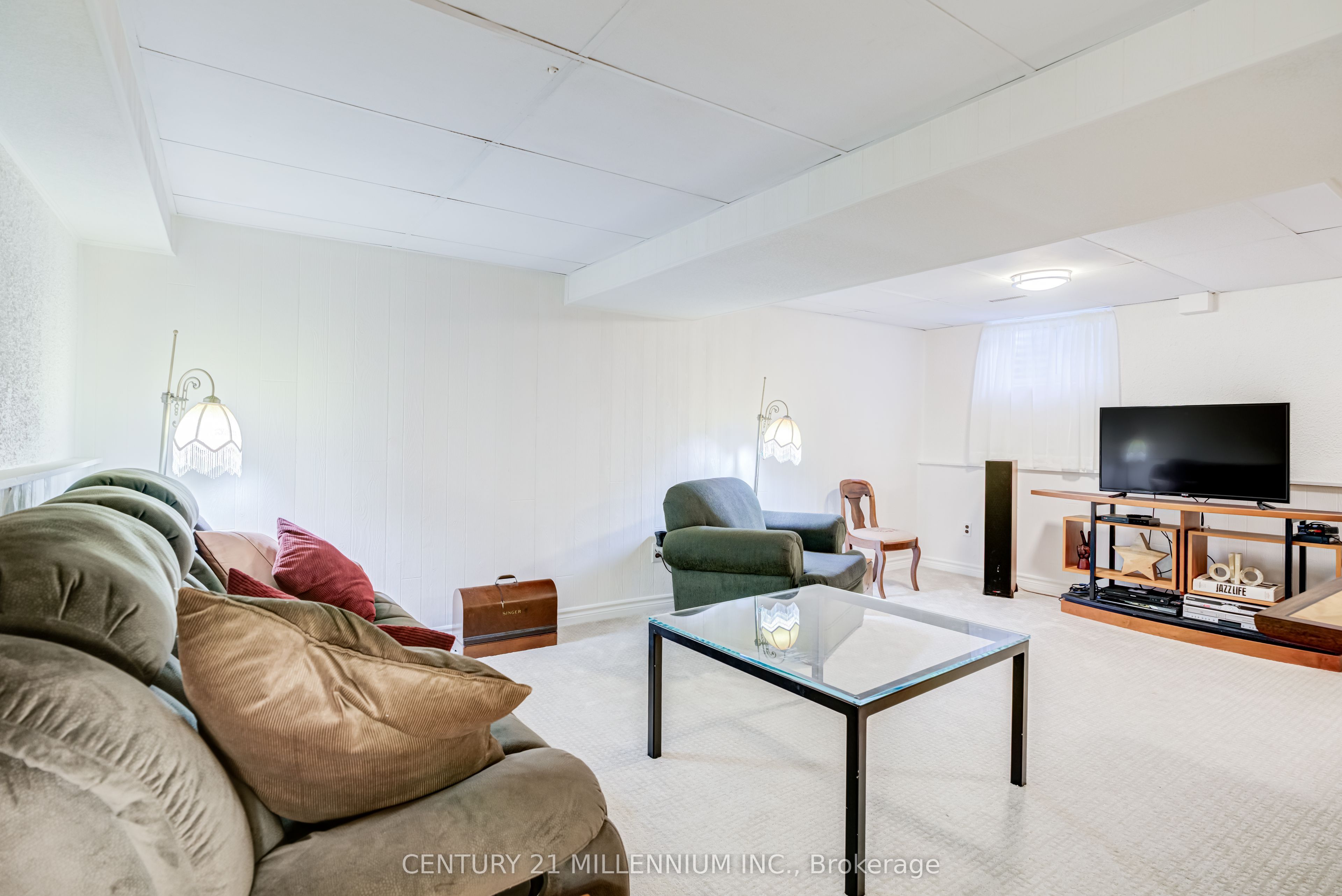 35 Tara Park Crescent Property Photo 26