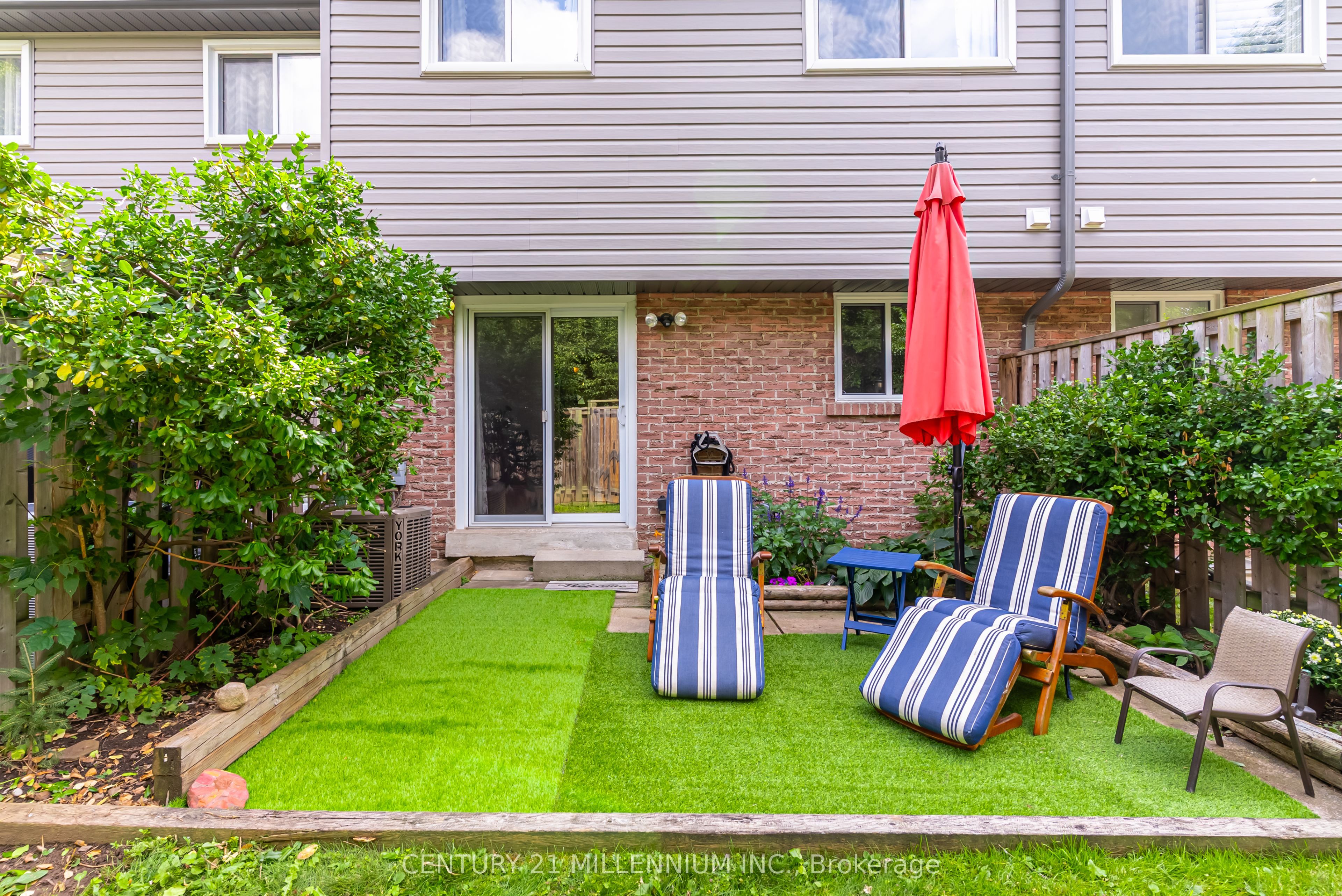 35 Tara Park Crescent Property Photo 31