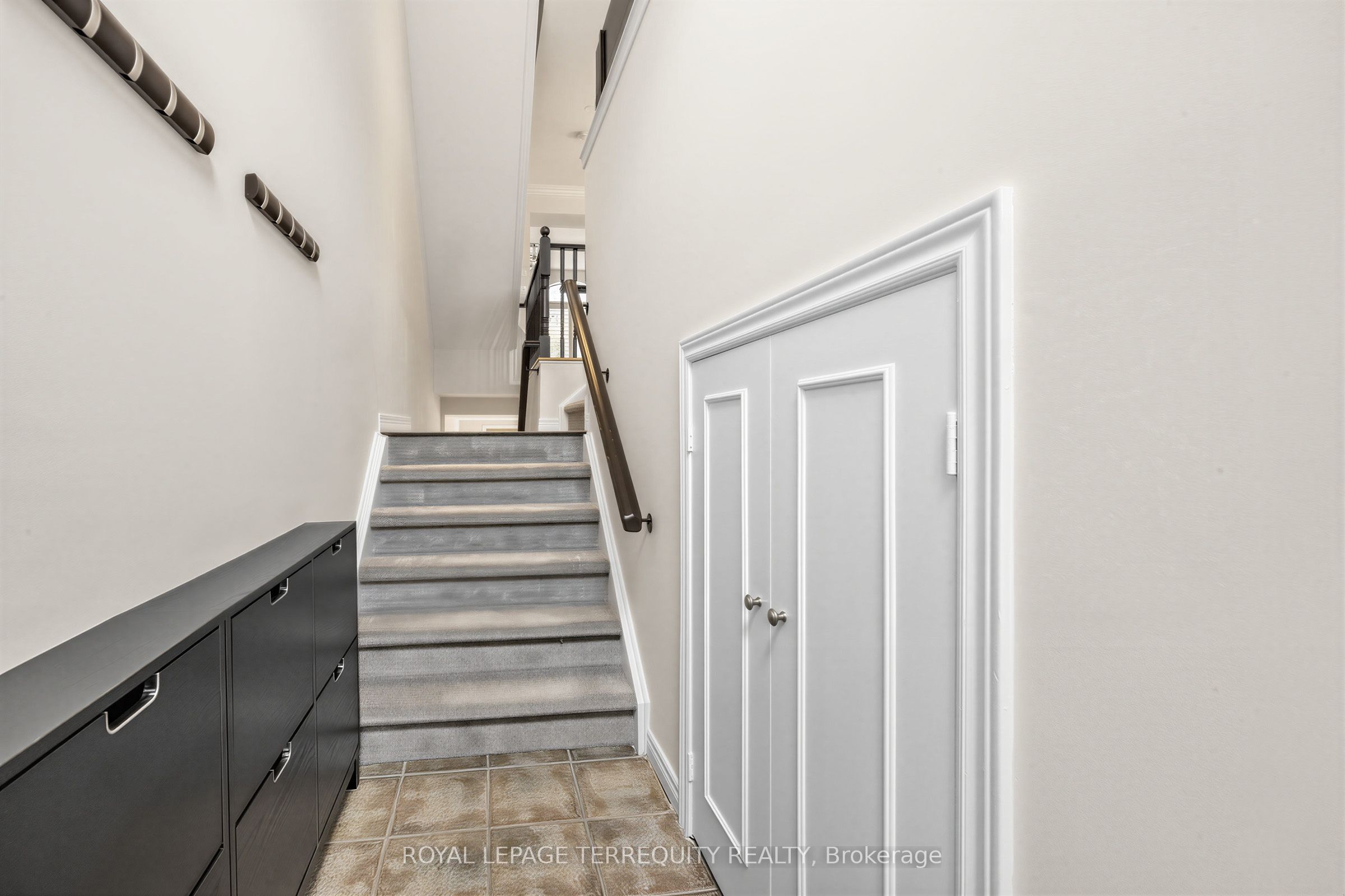 68 Superior Creek Lane 2 Property Photo 3