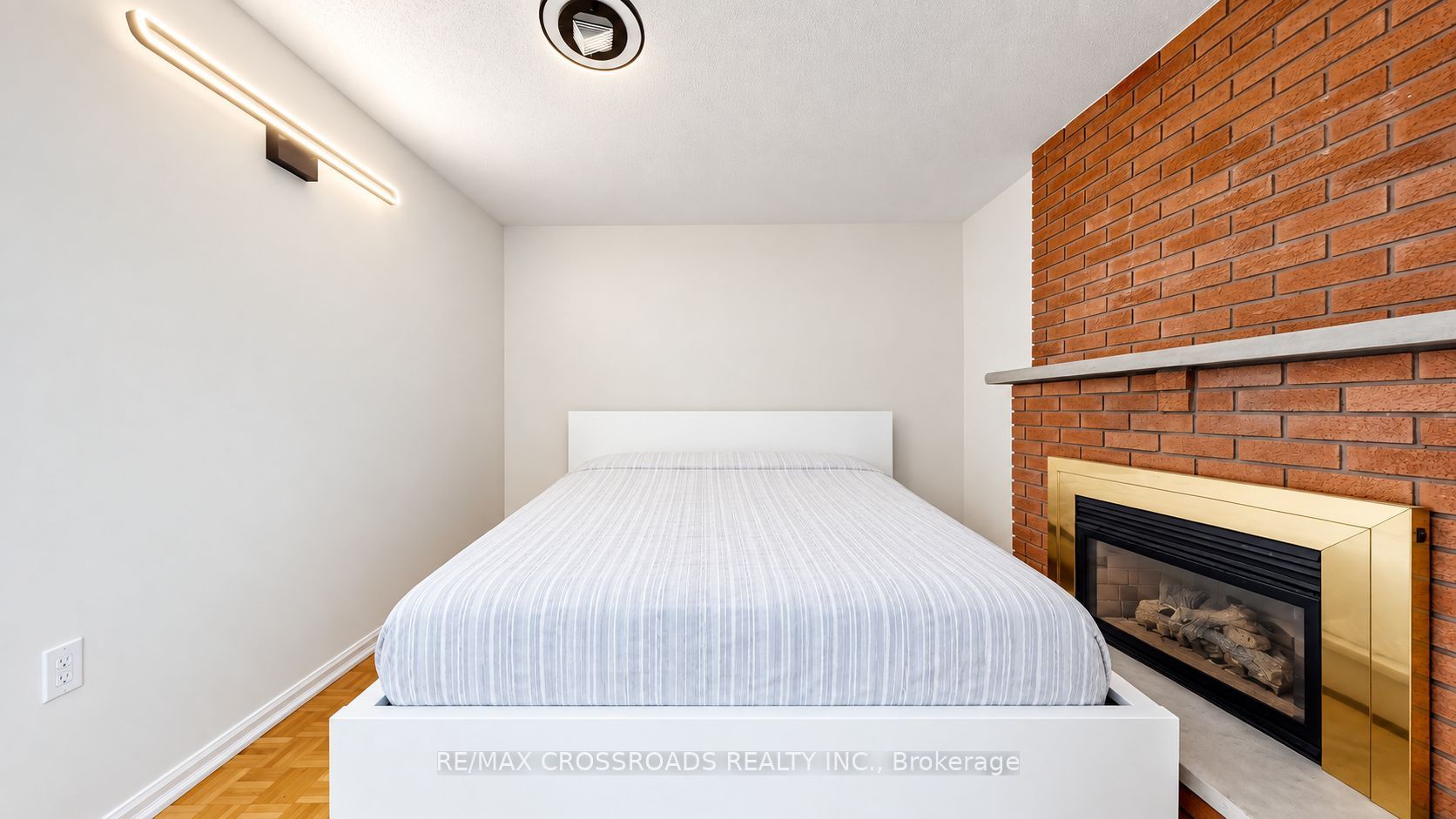 106 Stilecroft Drive 5 Property Photo 4