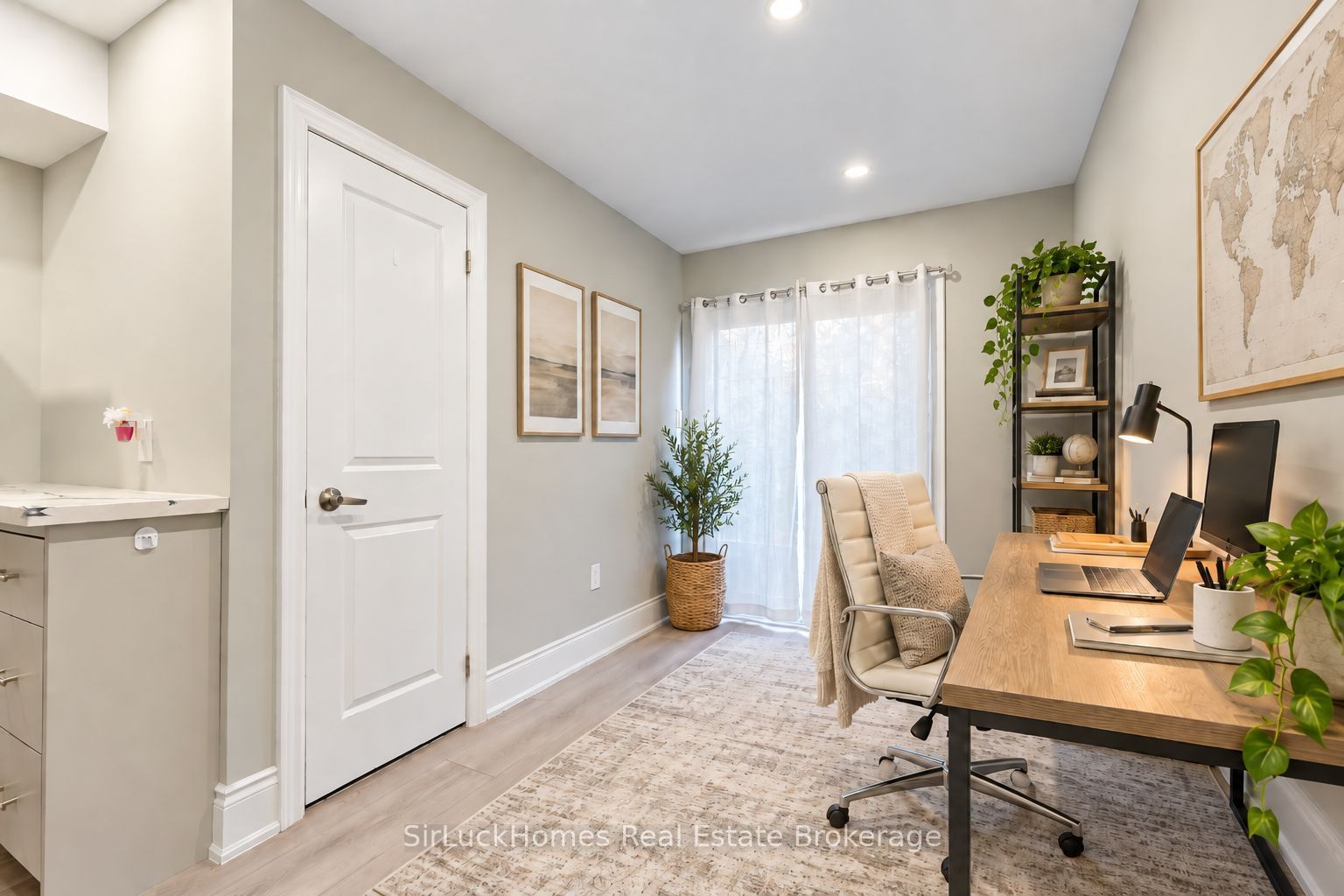 250 Richvale Drive S 22 Property Photo 44