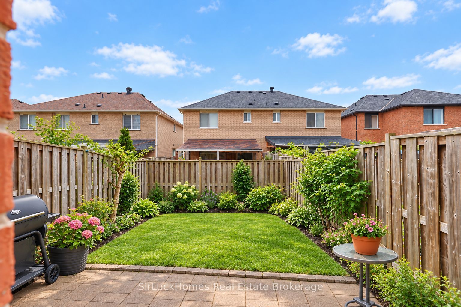 250 Richvale Drive S 22 Property Photo 50