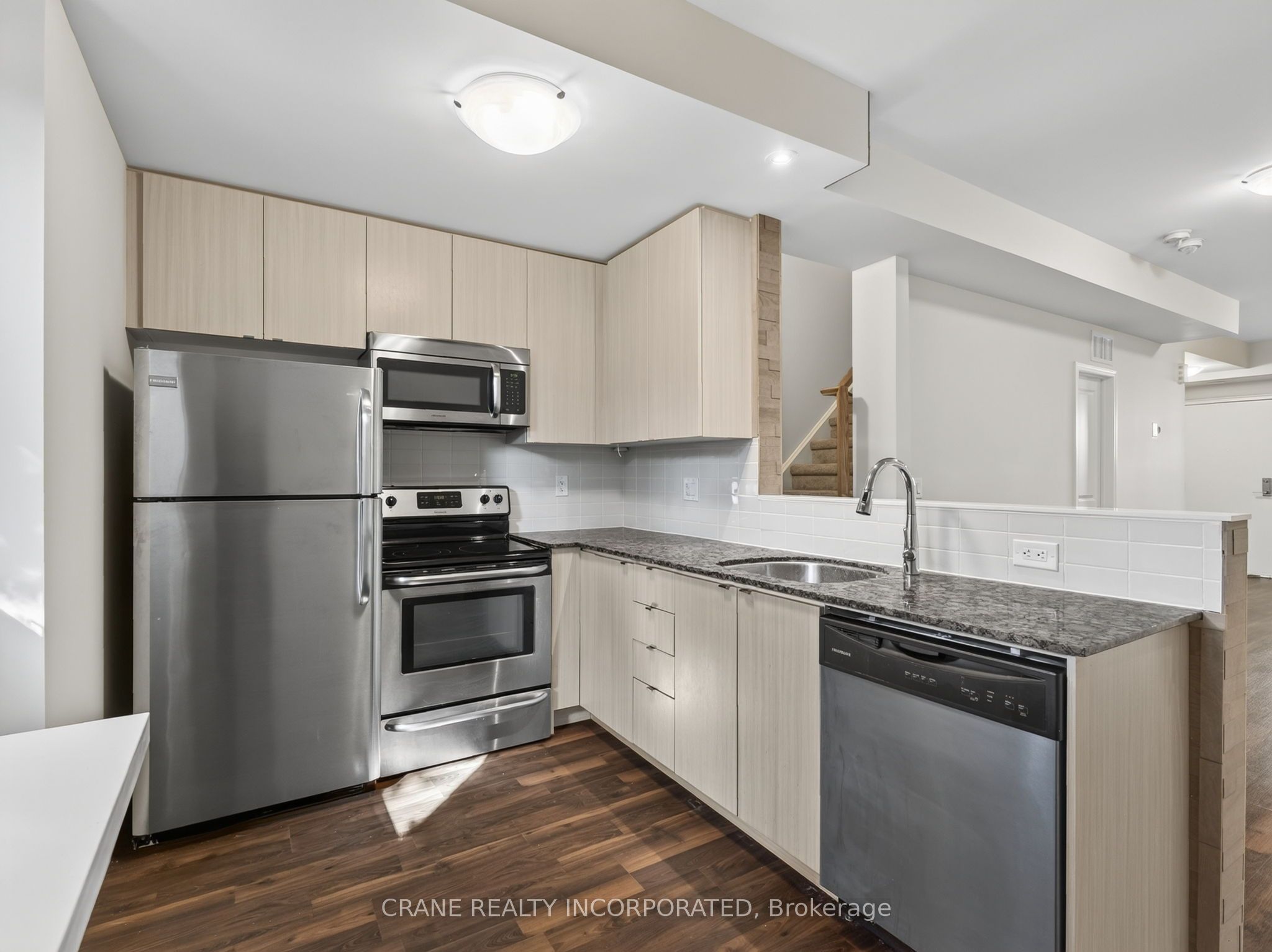 400 Hopewell Avenue 108 Property Photo 5