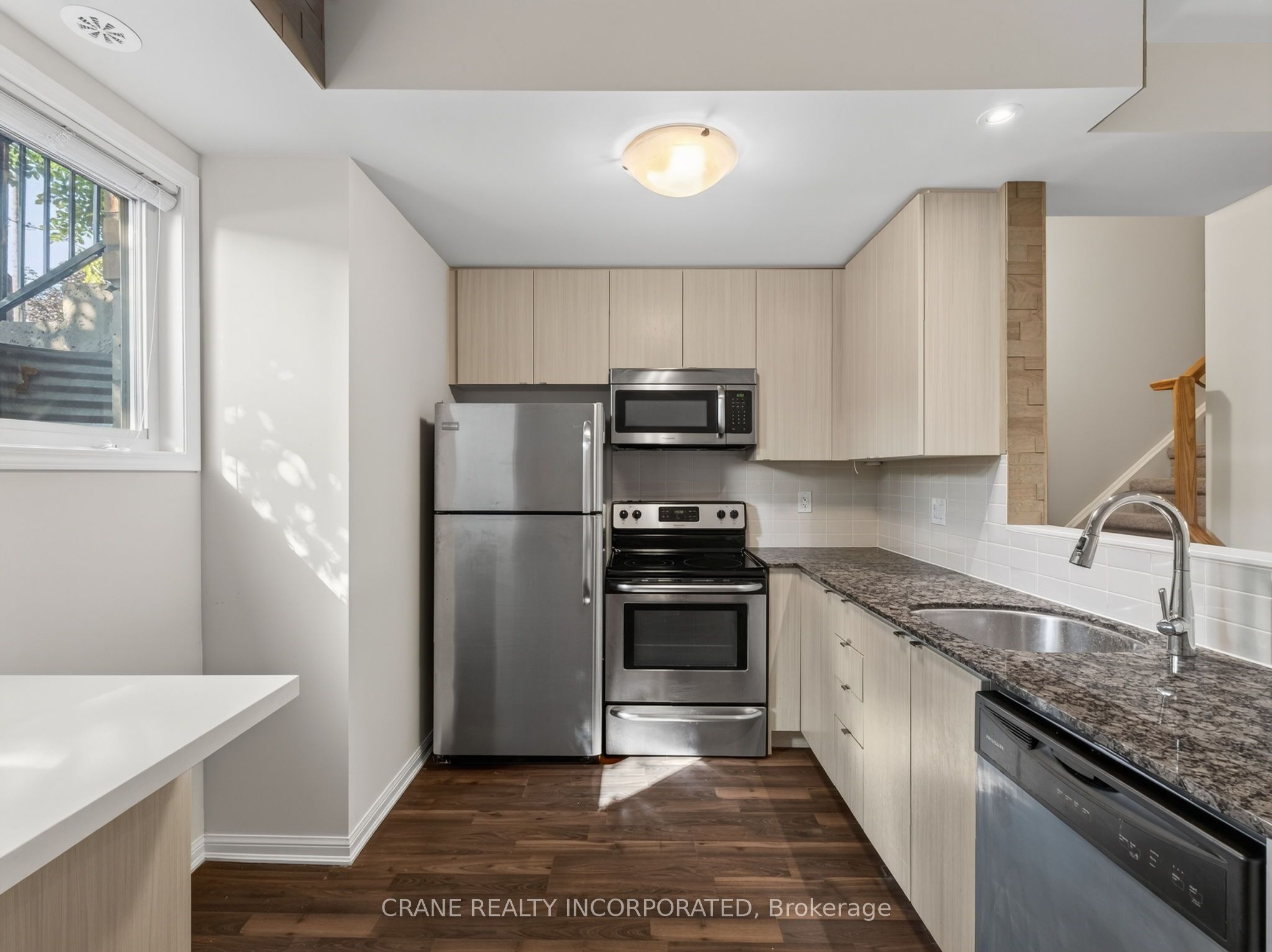 400 Hopewell Avenue 108 Property Photo 6
