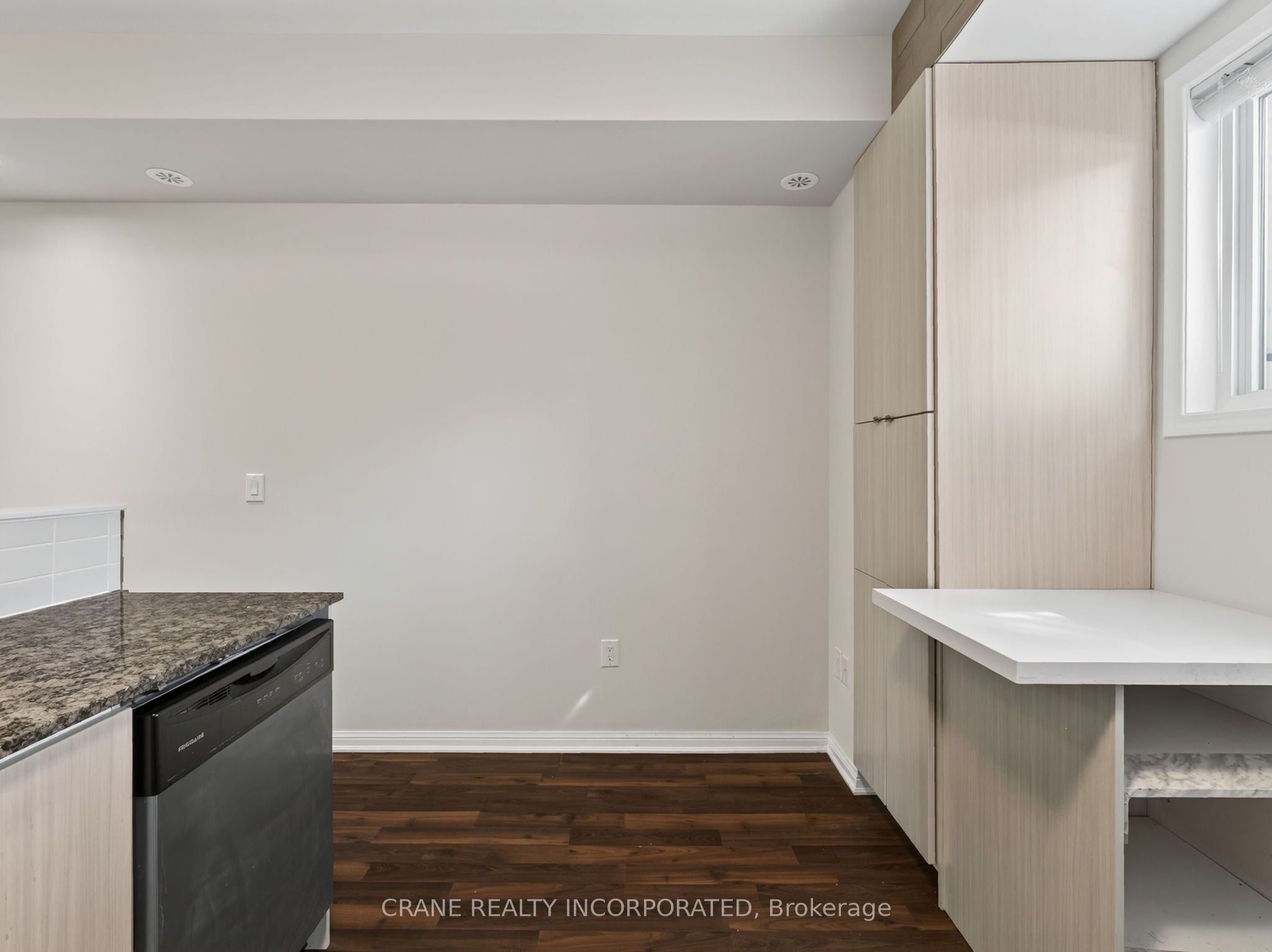 400 Hopewell Avenue 108 Property Photo 7