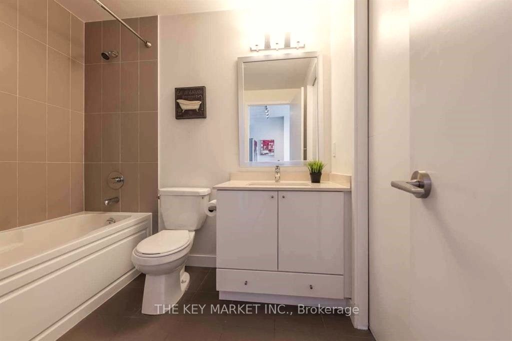 3975 Grand Park Drive 3605 Property Photo 14