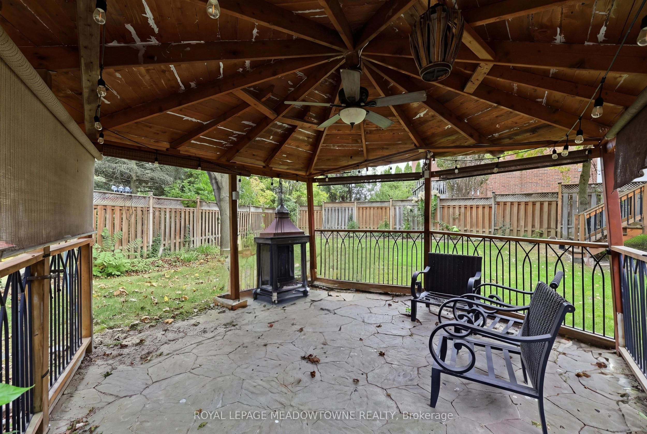 42 Dawnridge Trail Property Photo 45