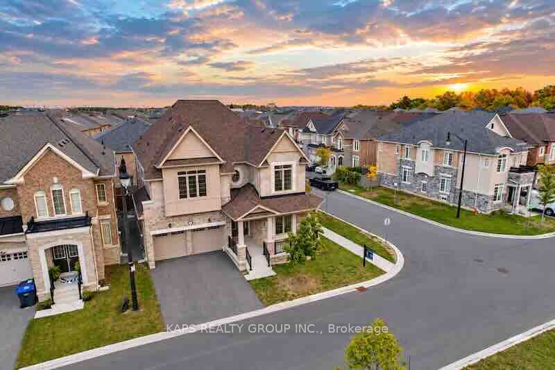 85 Donald Stewart Road Property Photo 3