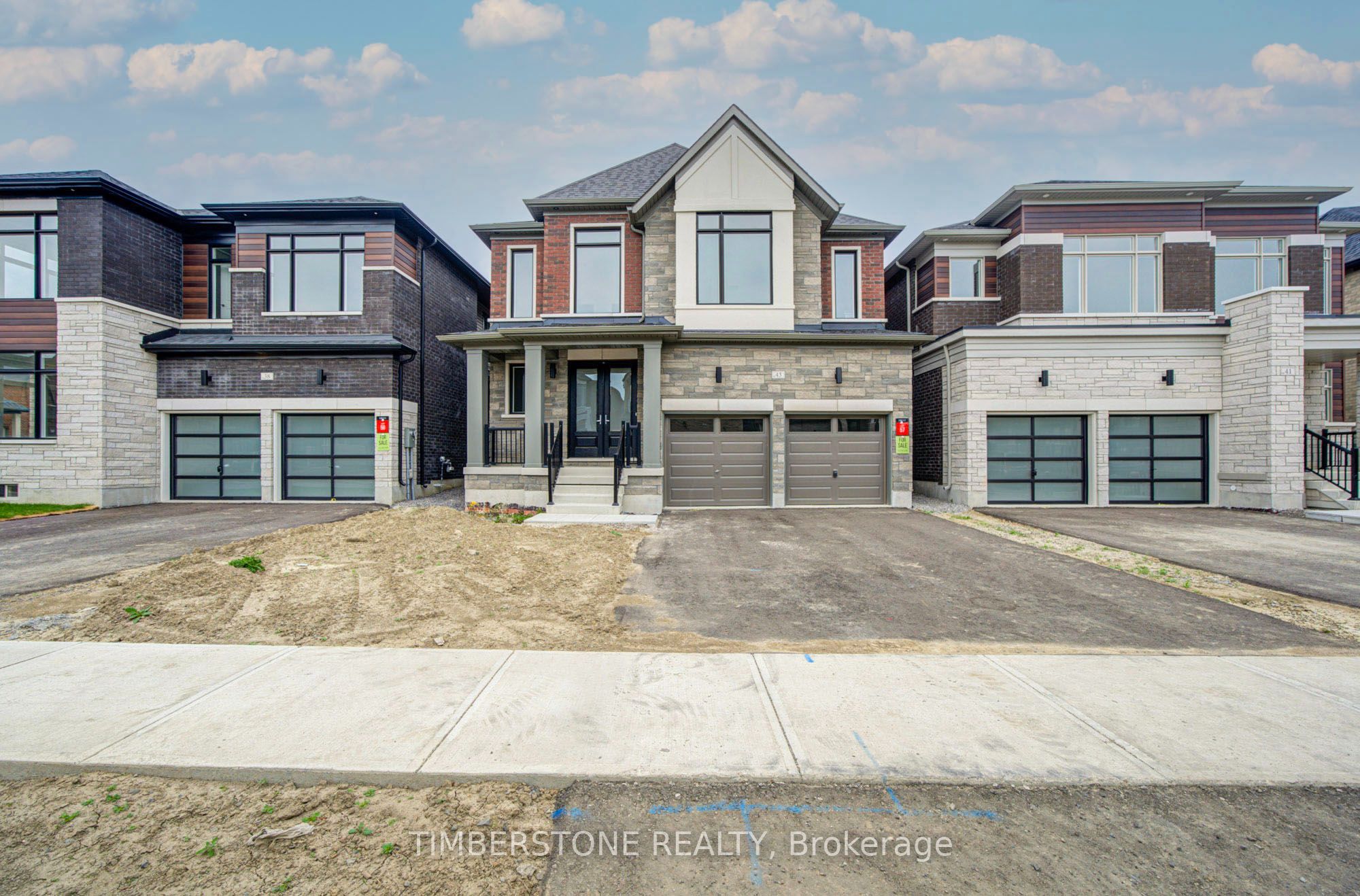 43 Aveena Road Property Photo 1