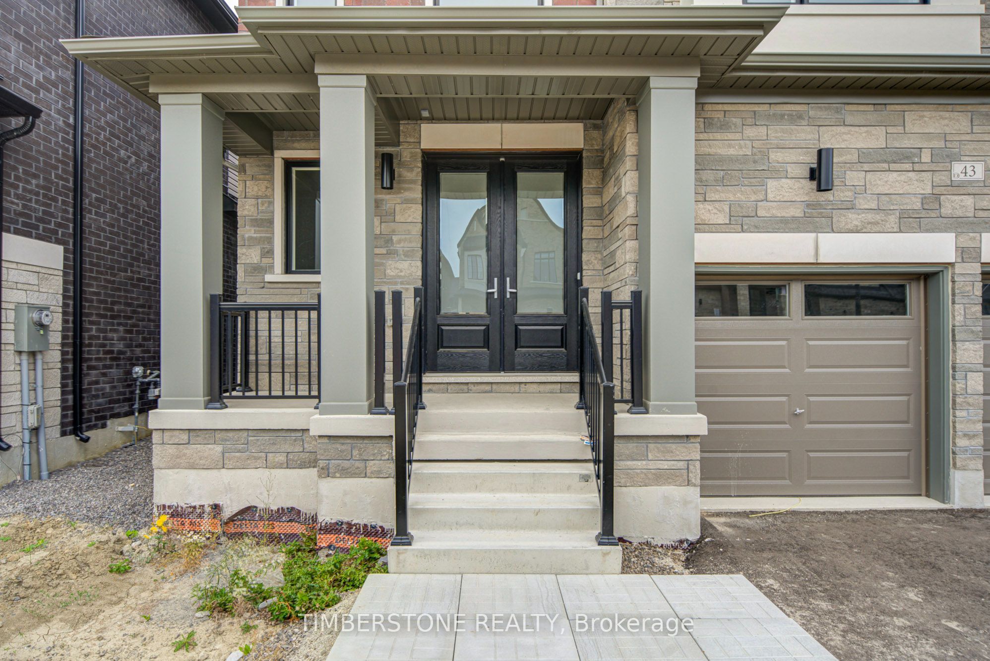 43 Aveena Road Property Photo 3
