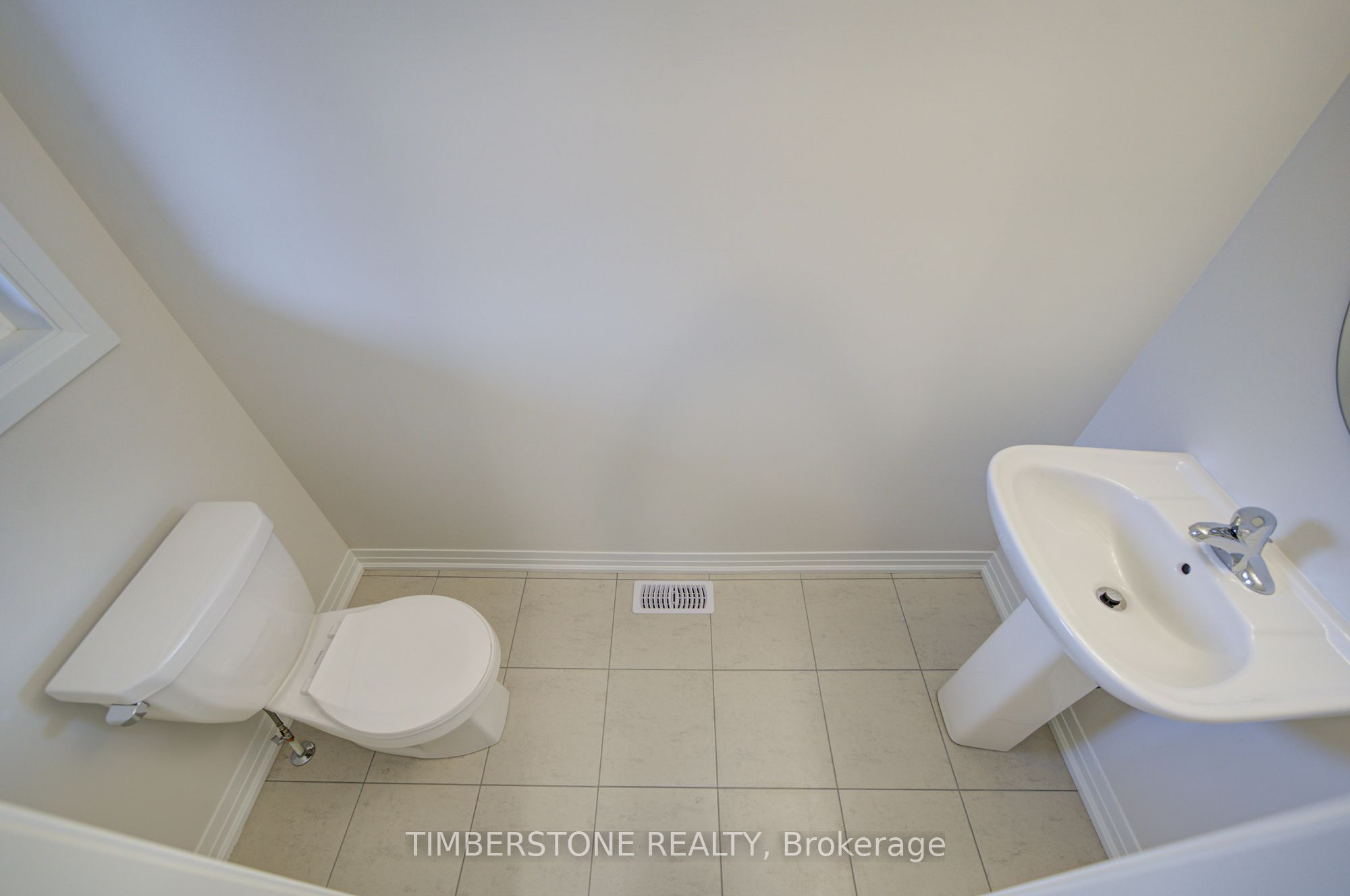 43 Aveena Road Property Photo 5