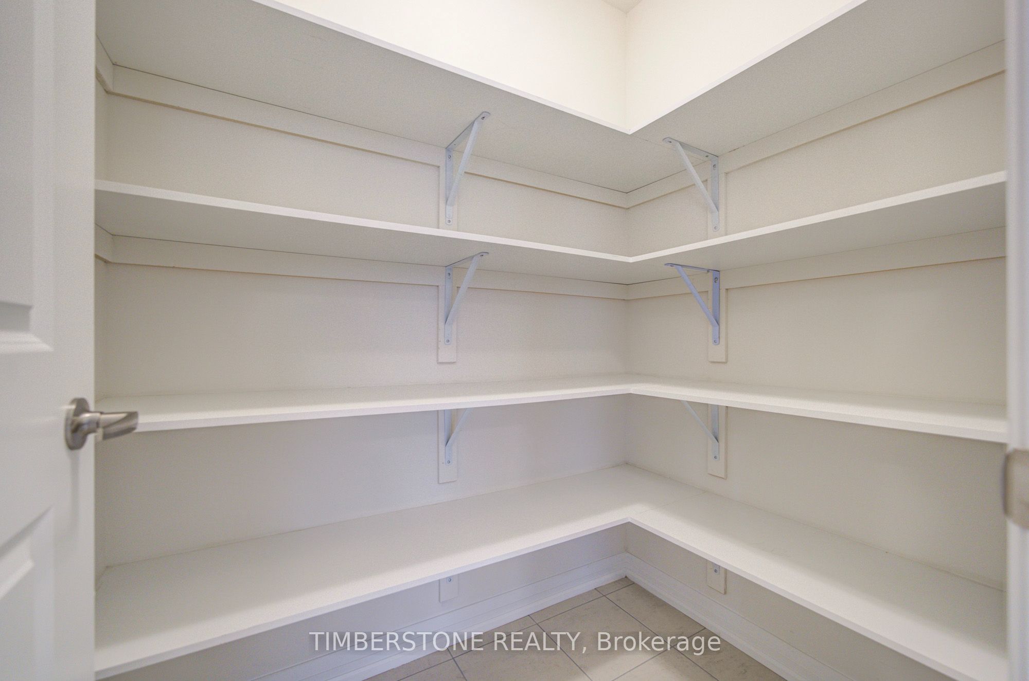 43 Aveena Road Property Photo 10