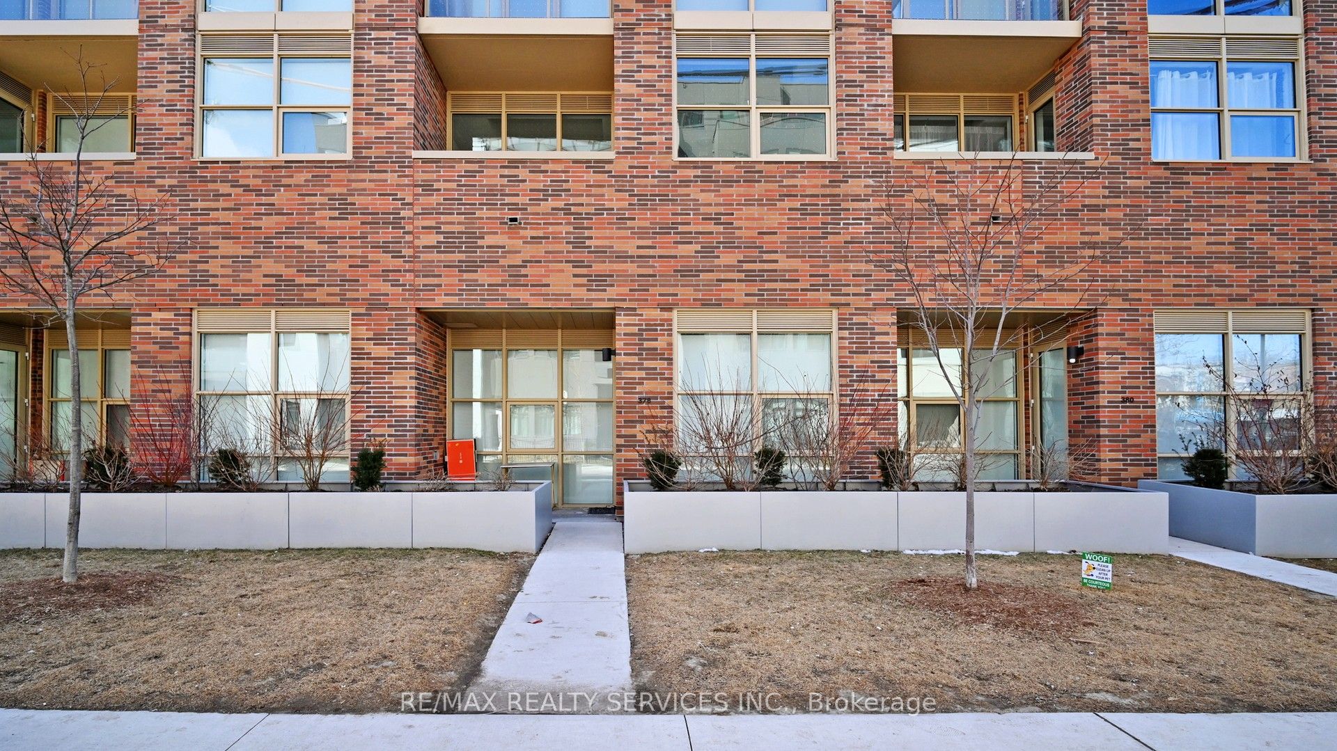 1787 St. Clair Avenue W 102 Property Photo 15