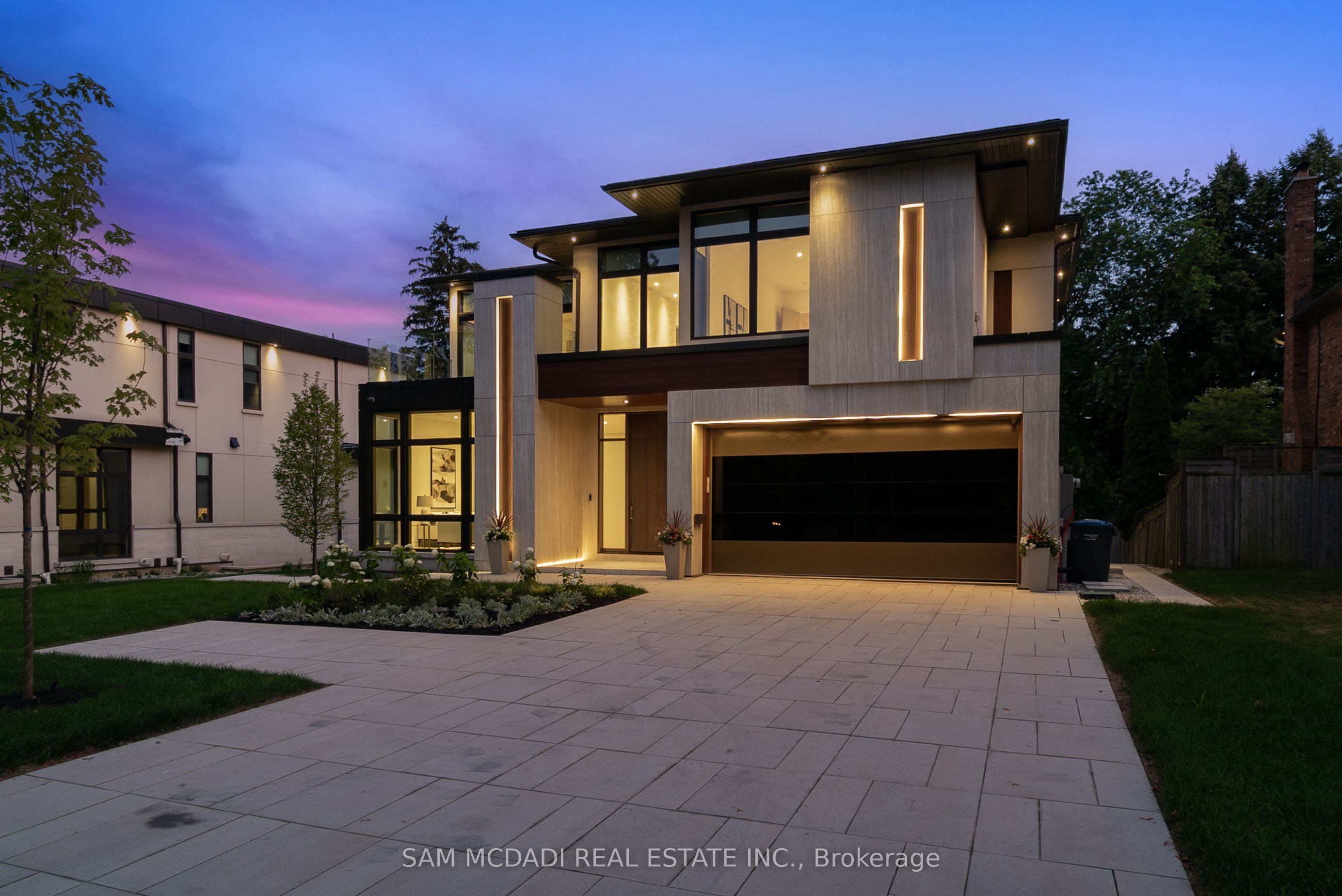 1222 Mississauga Road Property Photo 2