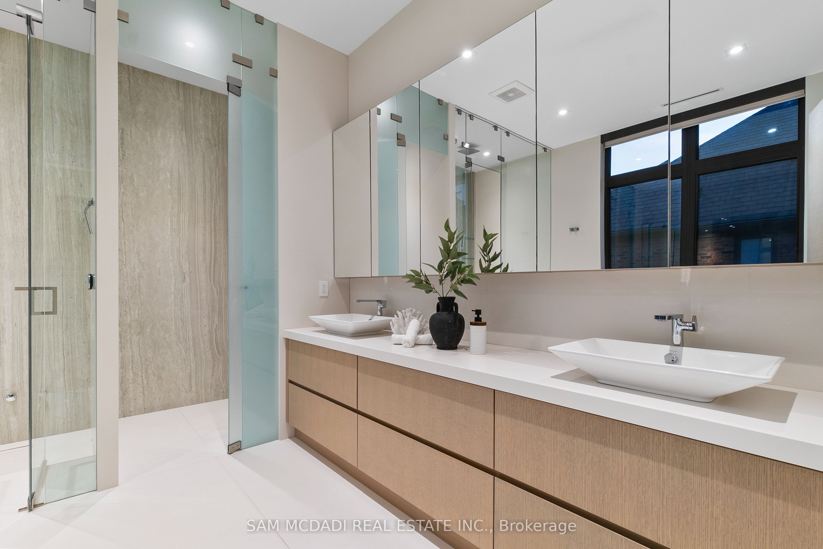 1222 Mississauga Road Property Photo 27