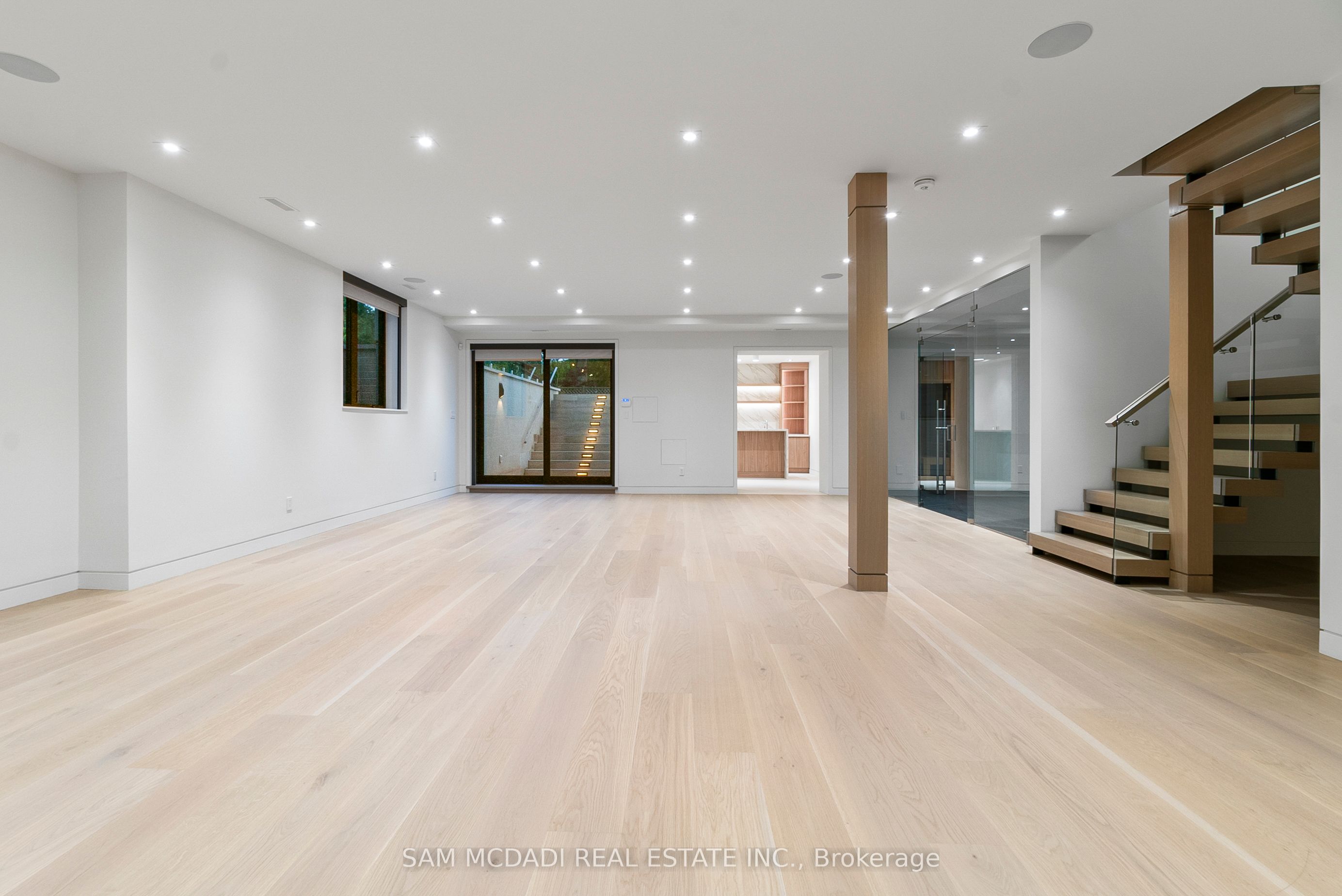 1222 Mississauga Road Property Photo 37