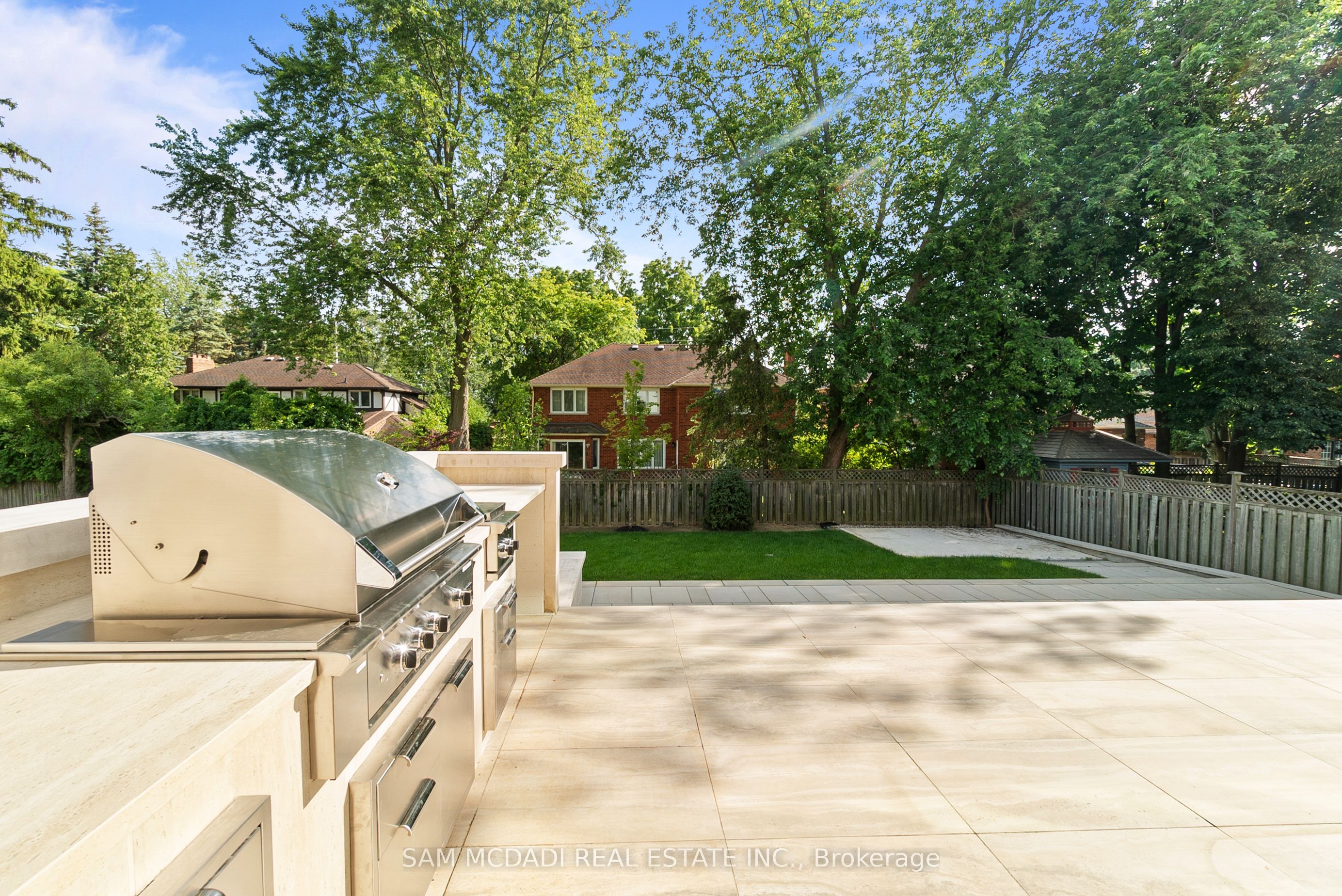 1222 Mississauga Road Property Photo 44