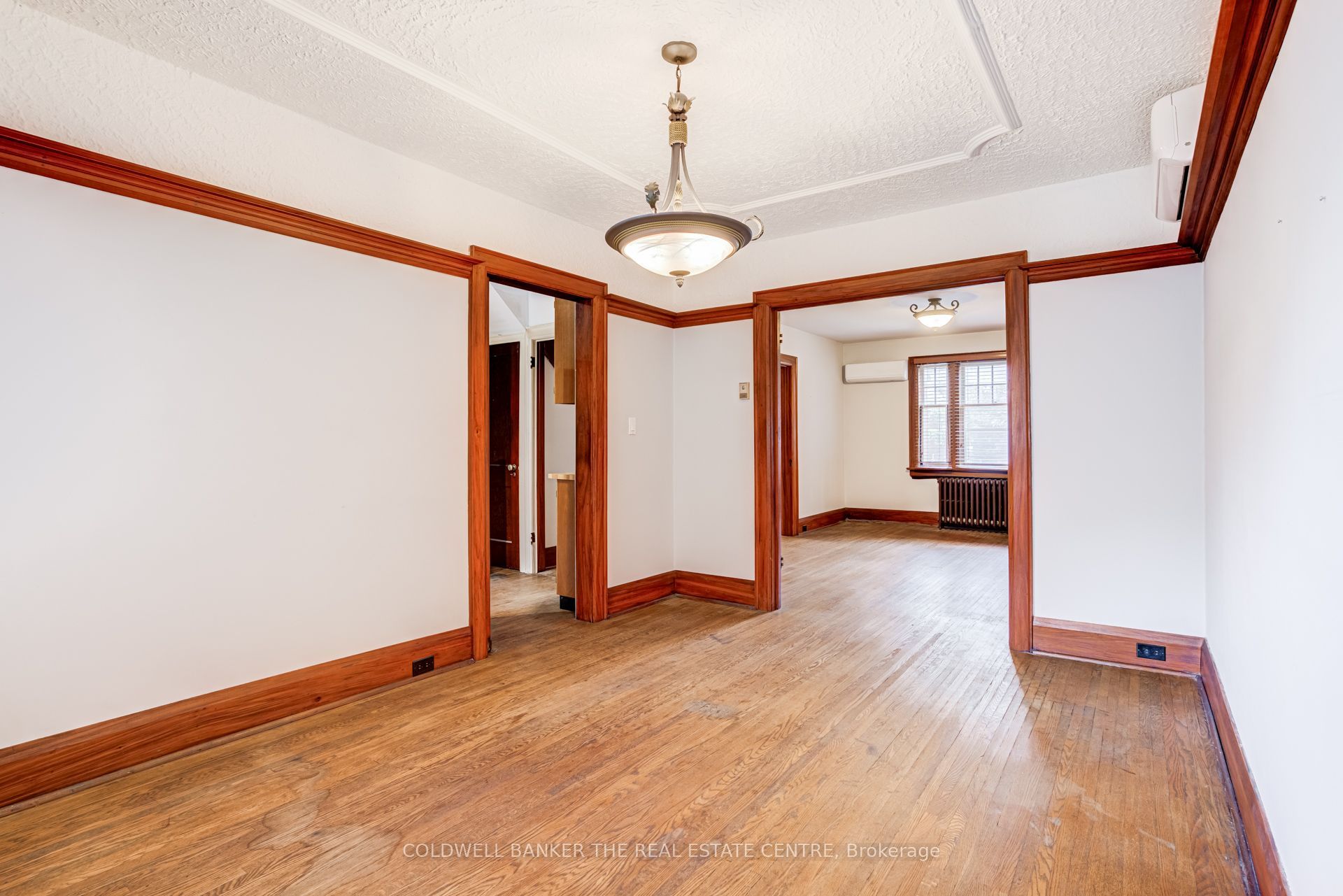 134 Harvie Avenue Property Photo 12