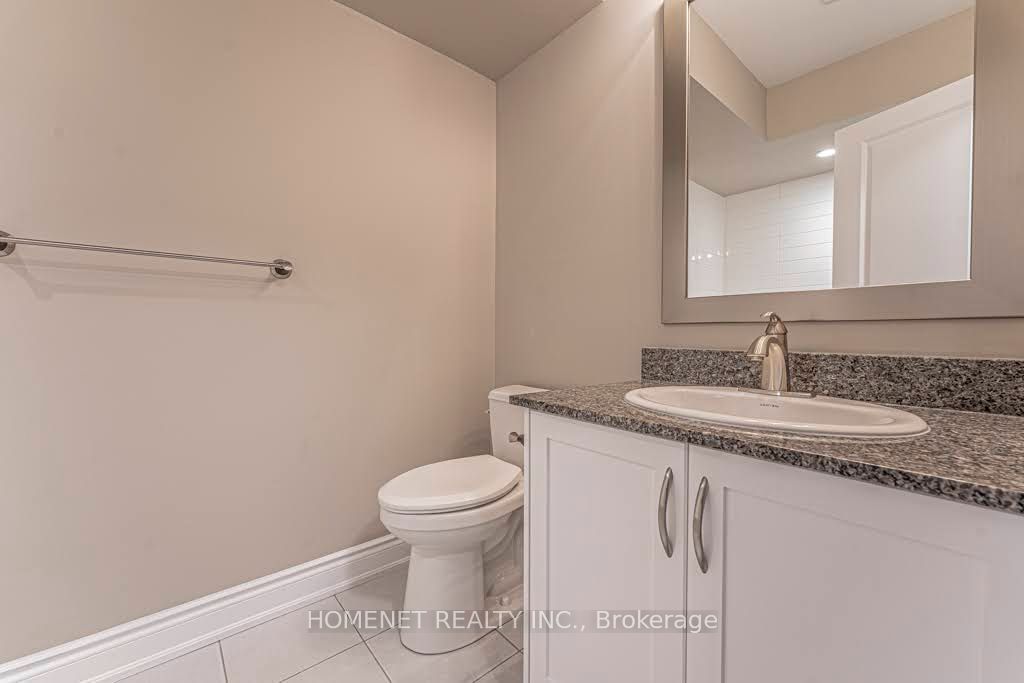2058 Queensborough Gate Property Photo 18