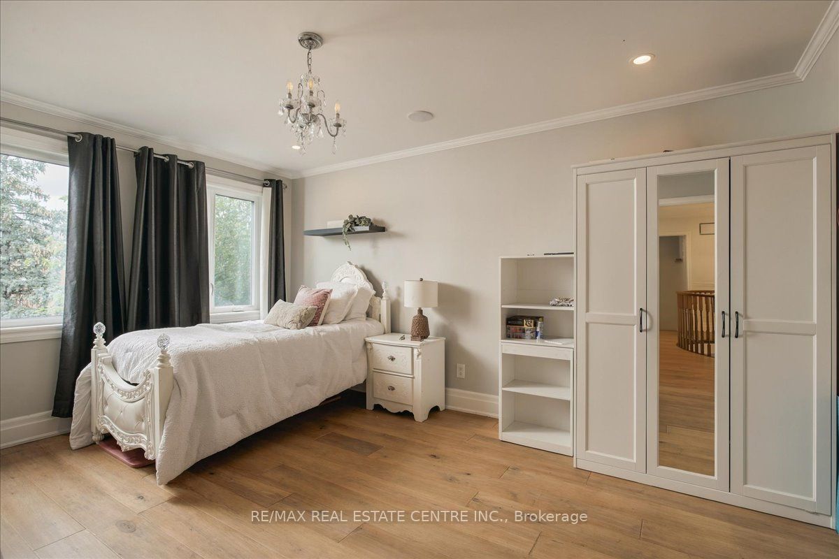 1749 Heritage Way Property Photo 29