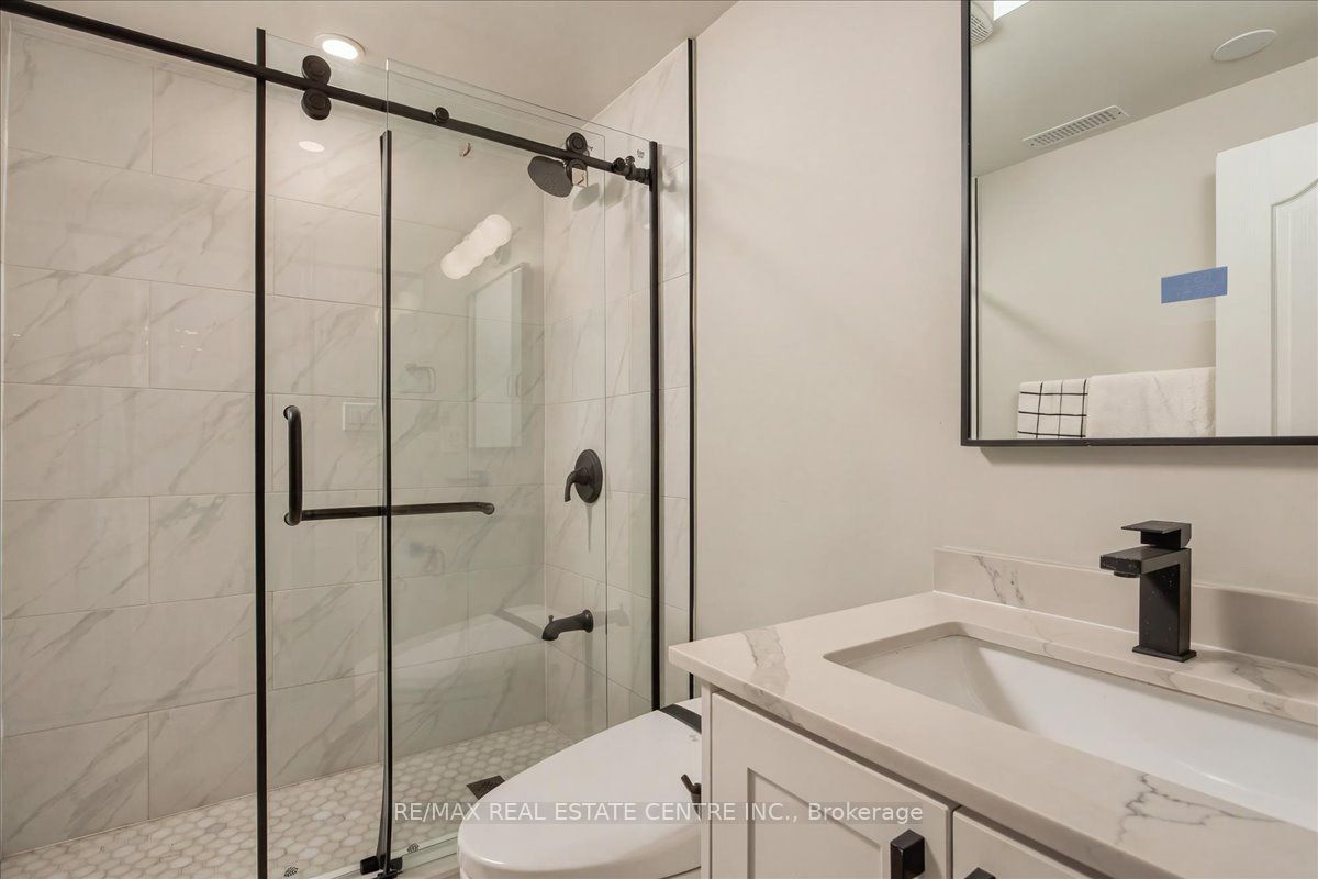 1749 Heritage Way Property Photo 45