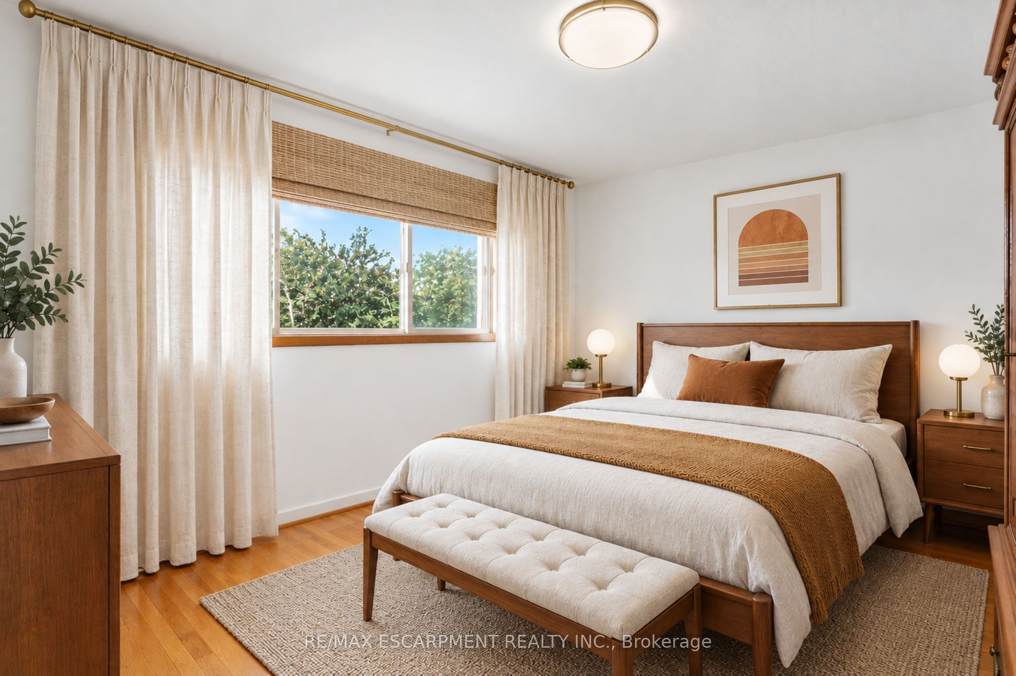7566 Netherwood Road Property Photo 15