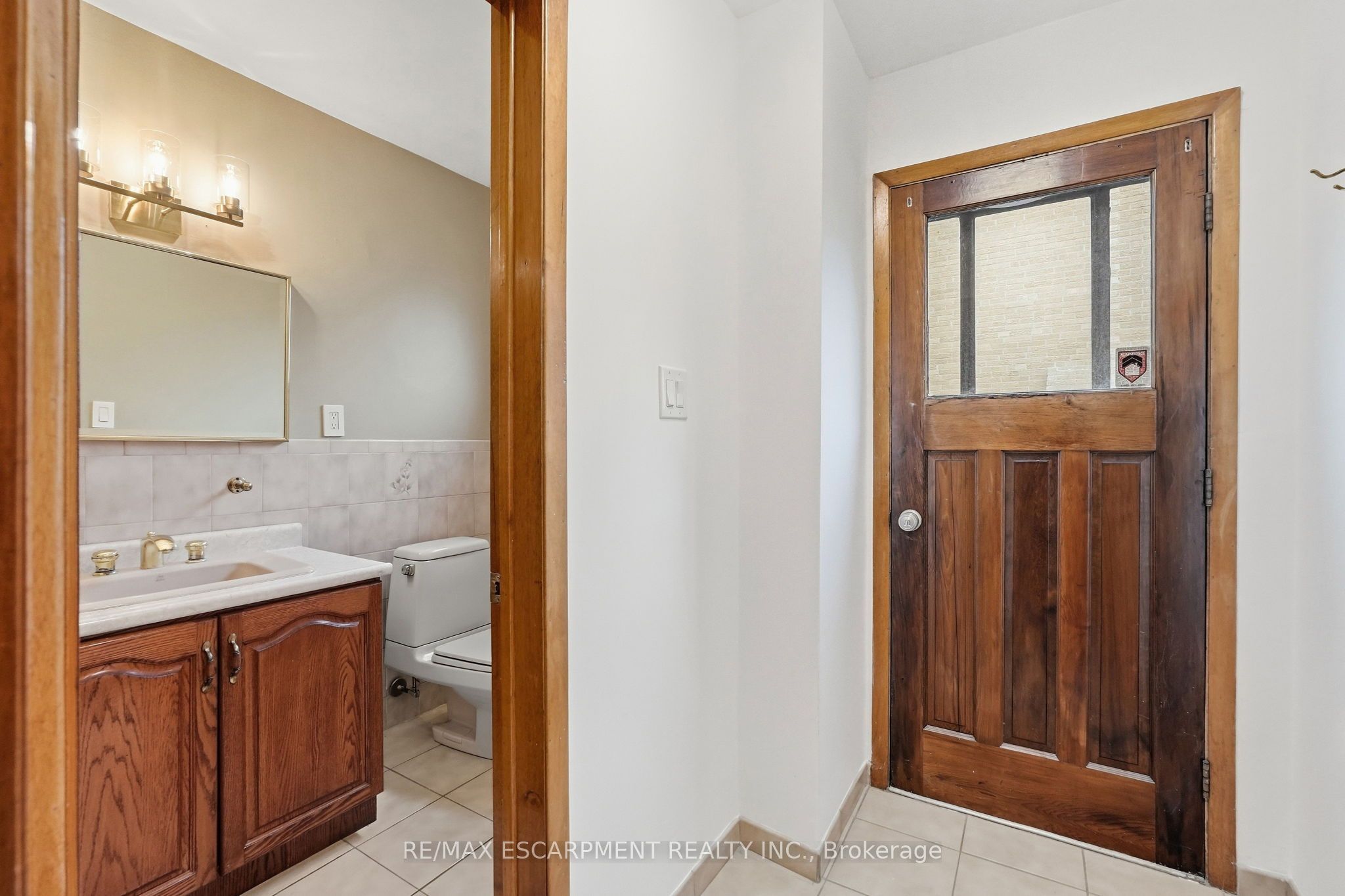 7566 Netherwood Road Property Photo 21