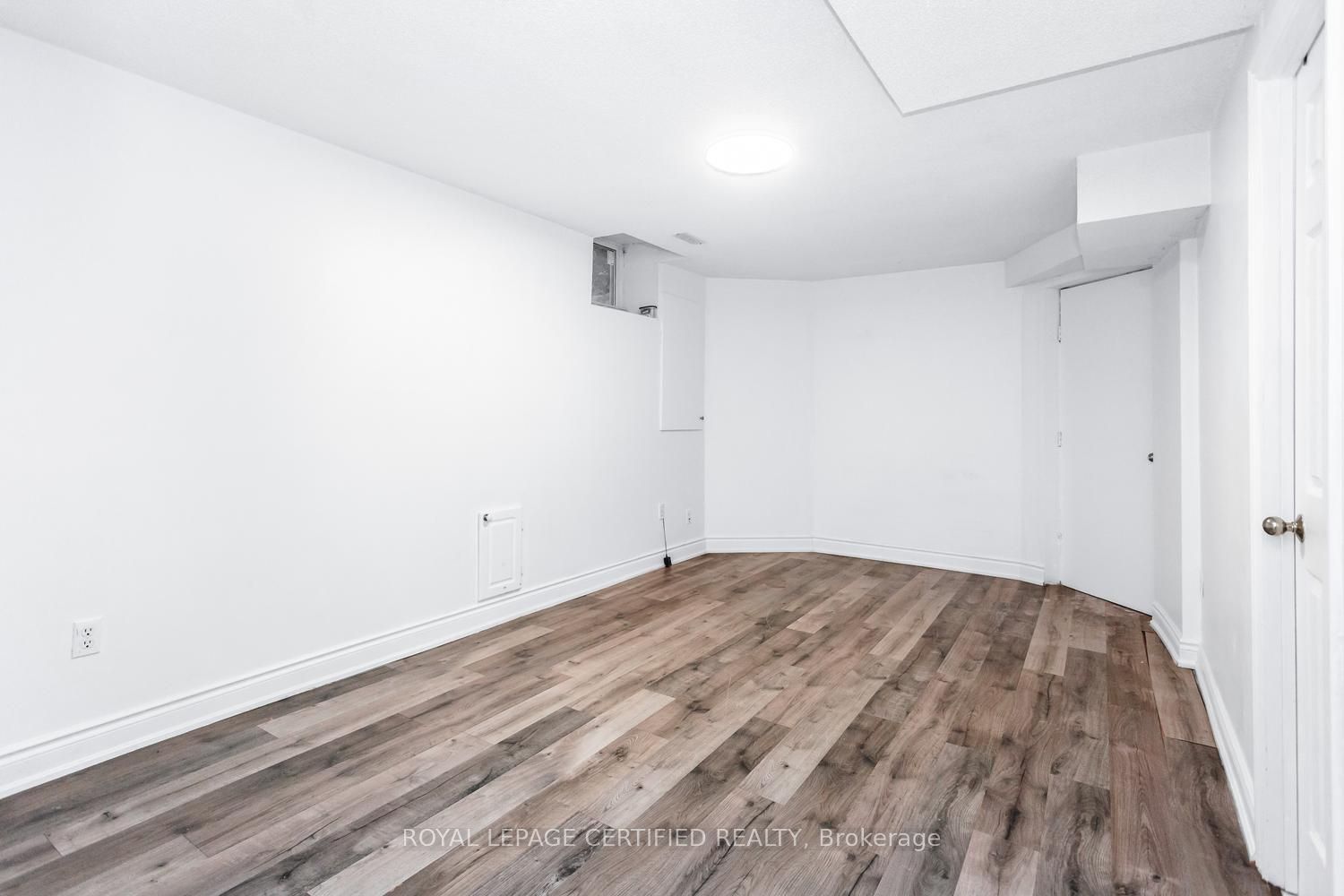 5902 Agean Drive Property Photo 33