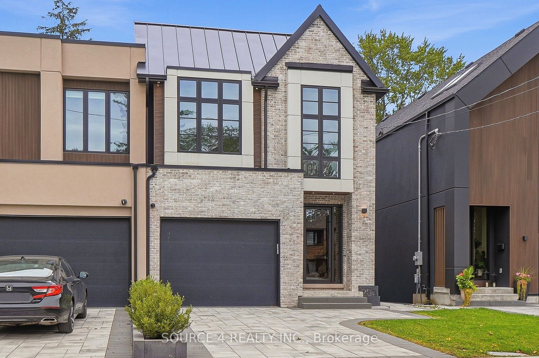 20b Broadview Avenue Property Photo 2