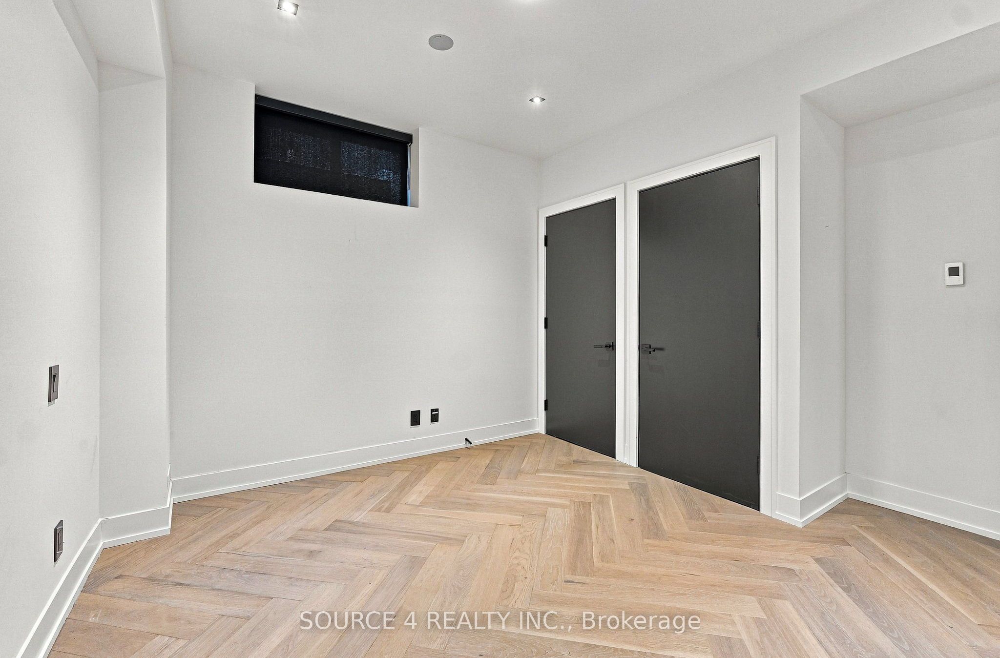 20b Broadview Avenue Property Photo 39