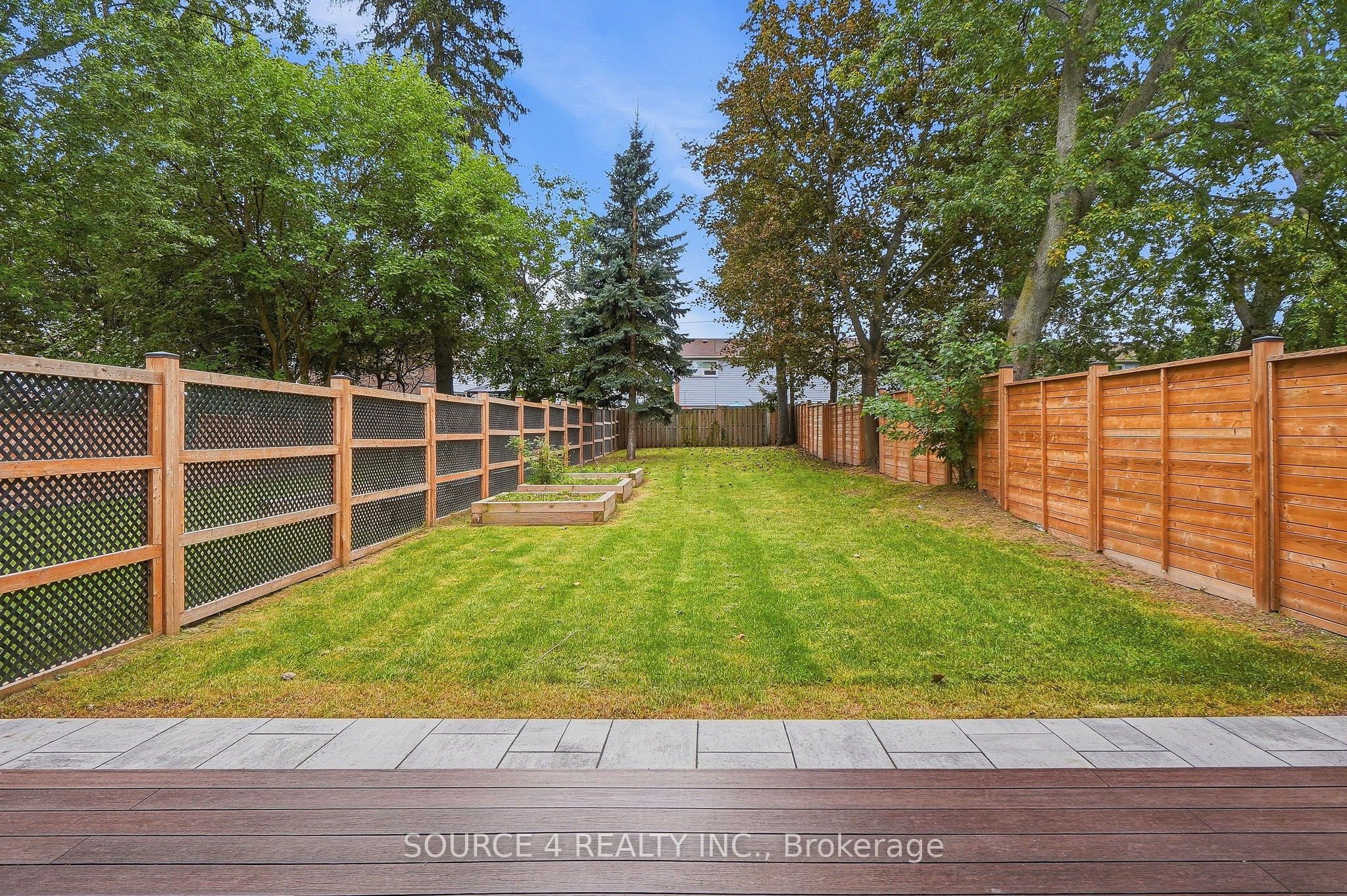 20b Broadview Avenue Property Photo 45