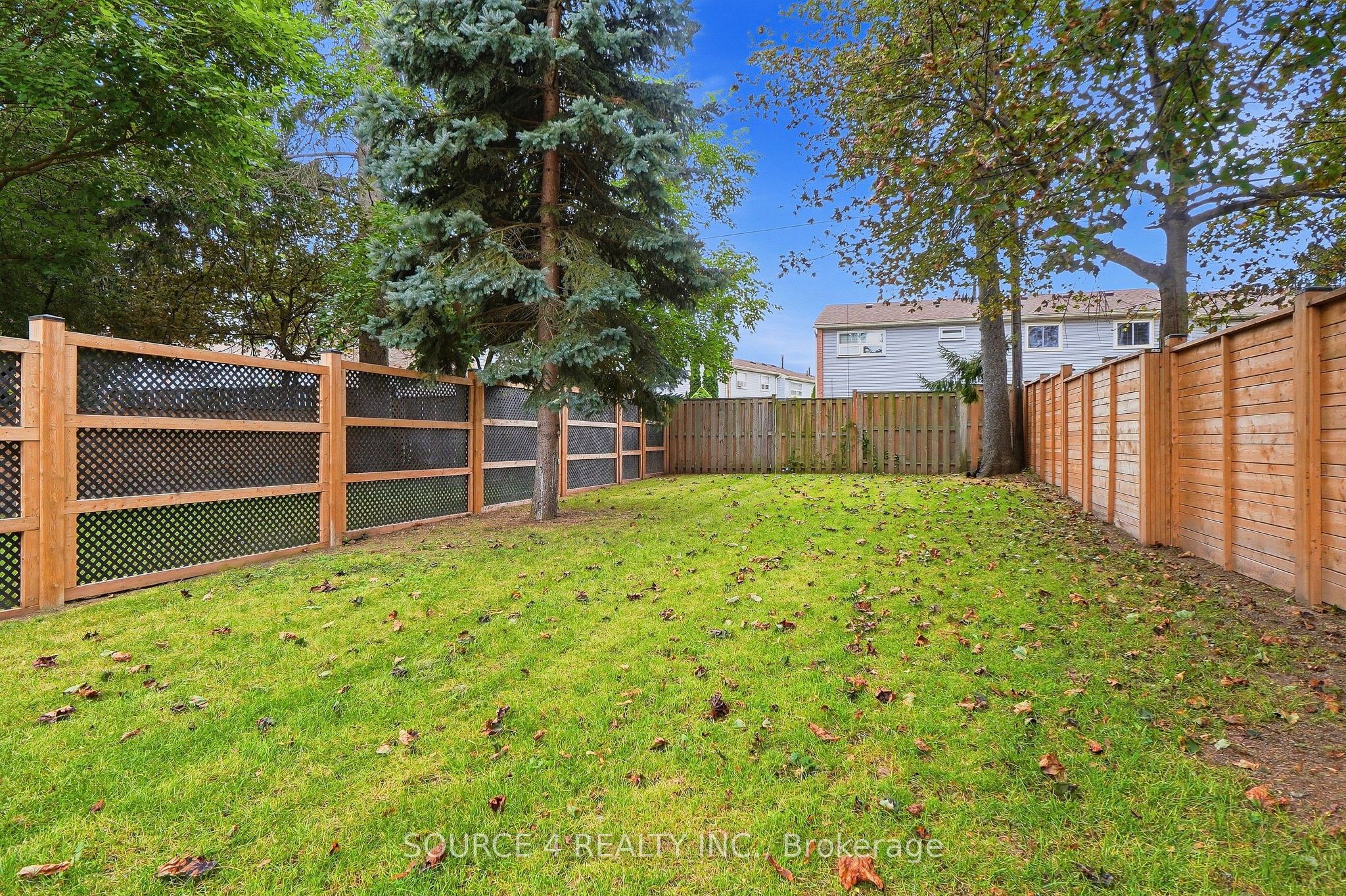 20b Broadview Avenue Property Photo 46