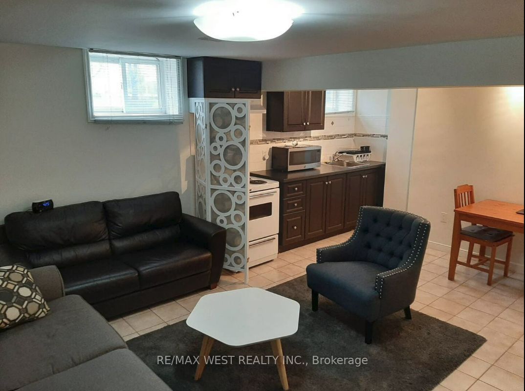 34 Penhurst Avenue B2 Property Photo 11