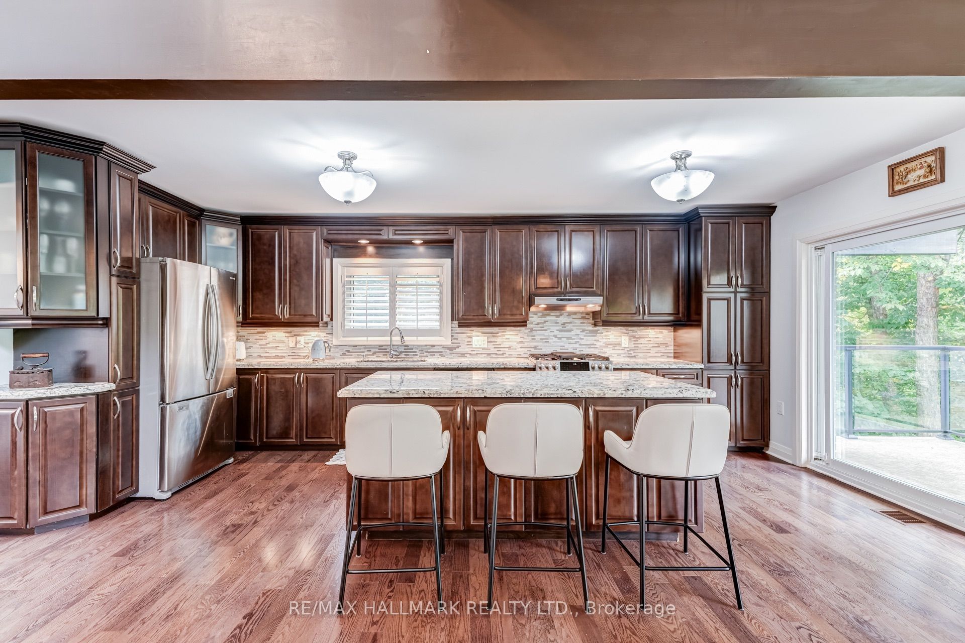 1499 Ashington Court Property Photo 7