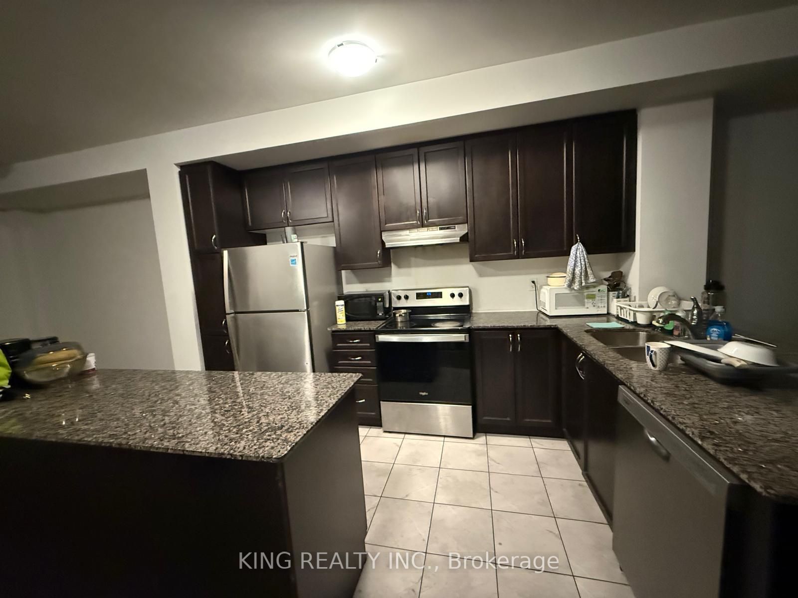 210 Keppel Circle Property Photo 2