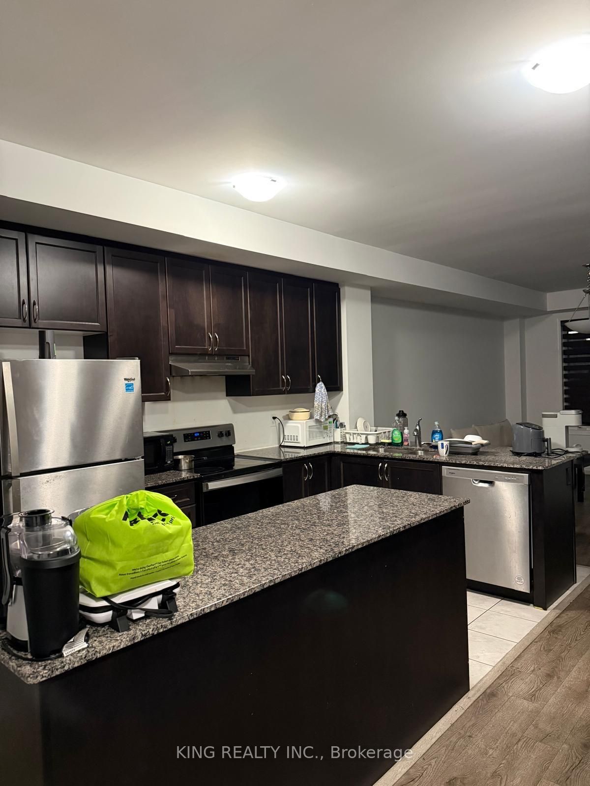 210 Keppel Circle Property Photo 3