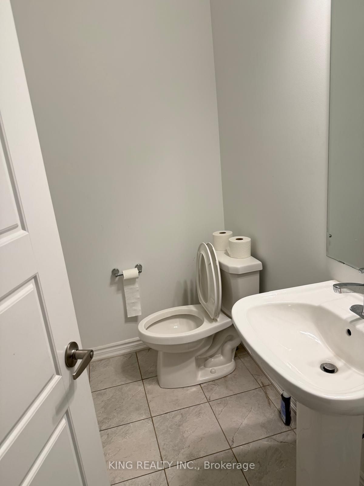 210 Keppel Circle Property Photo 10