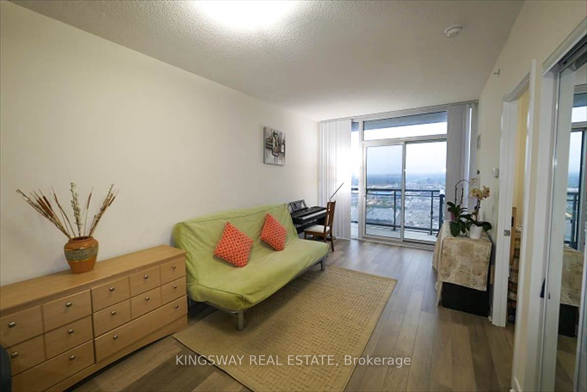 3975 Grand Park Drive 2706 Property Photo 5
