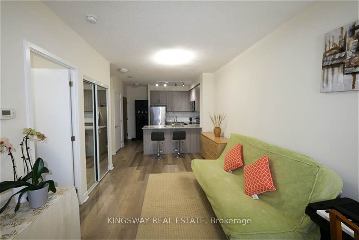 3975 Grand Park Drive 2706 Property Photo 8