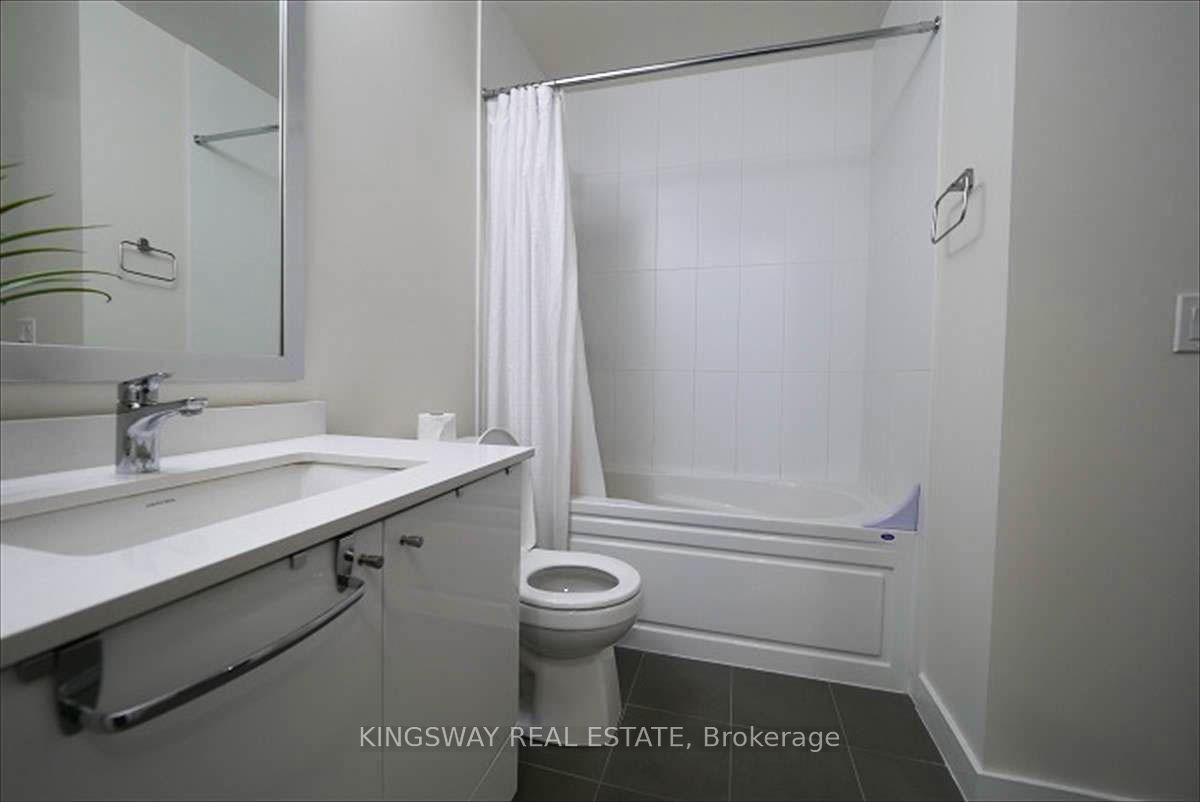 3975 Grand Park Drive 2706 Property Photo 11