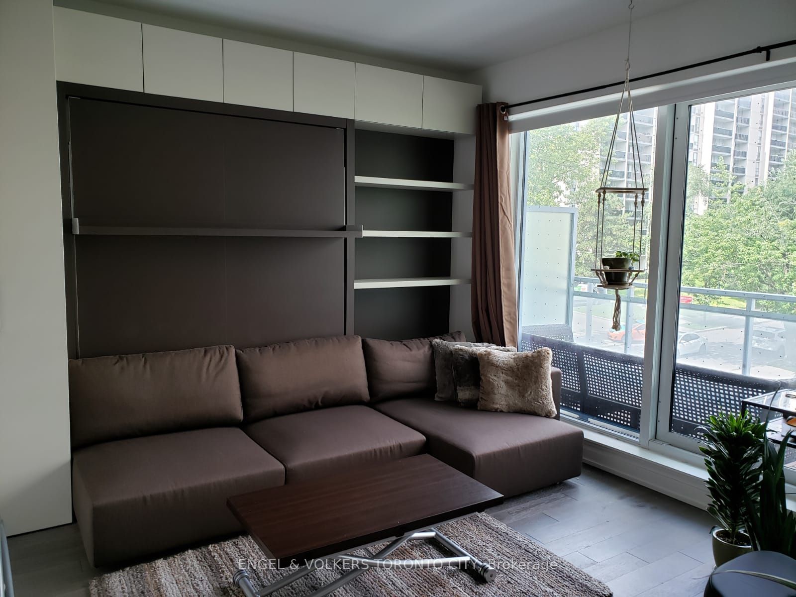 1830 Bloor Street W 330 Property Photo 5