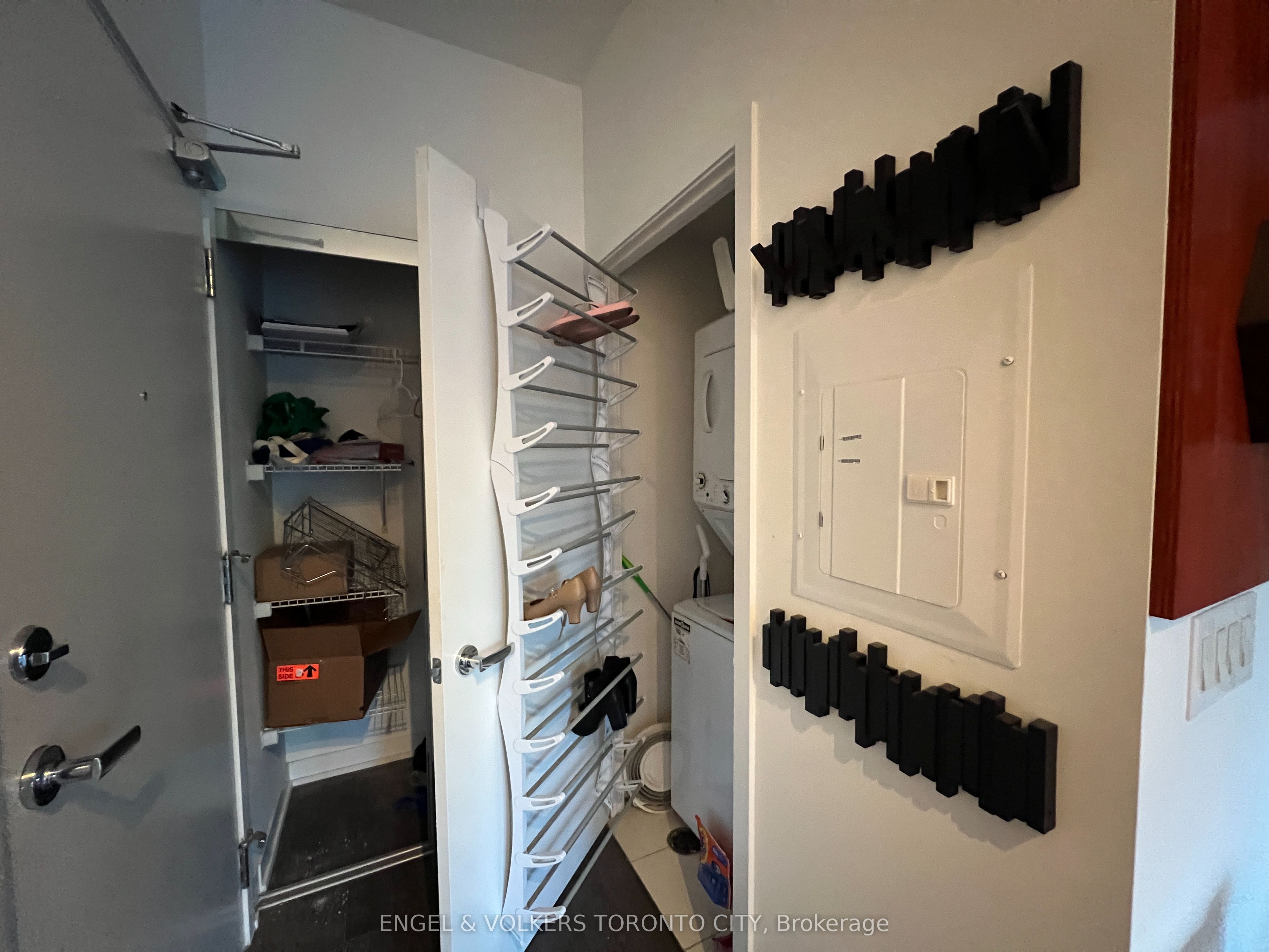 1830 Bloor Street W 330 Property Photo 10