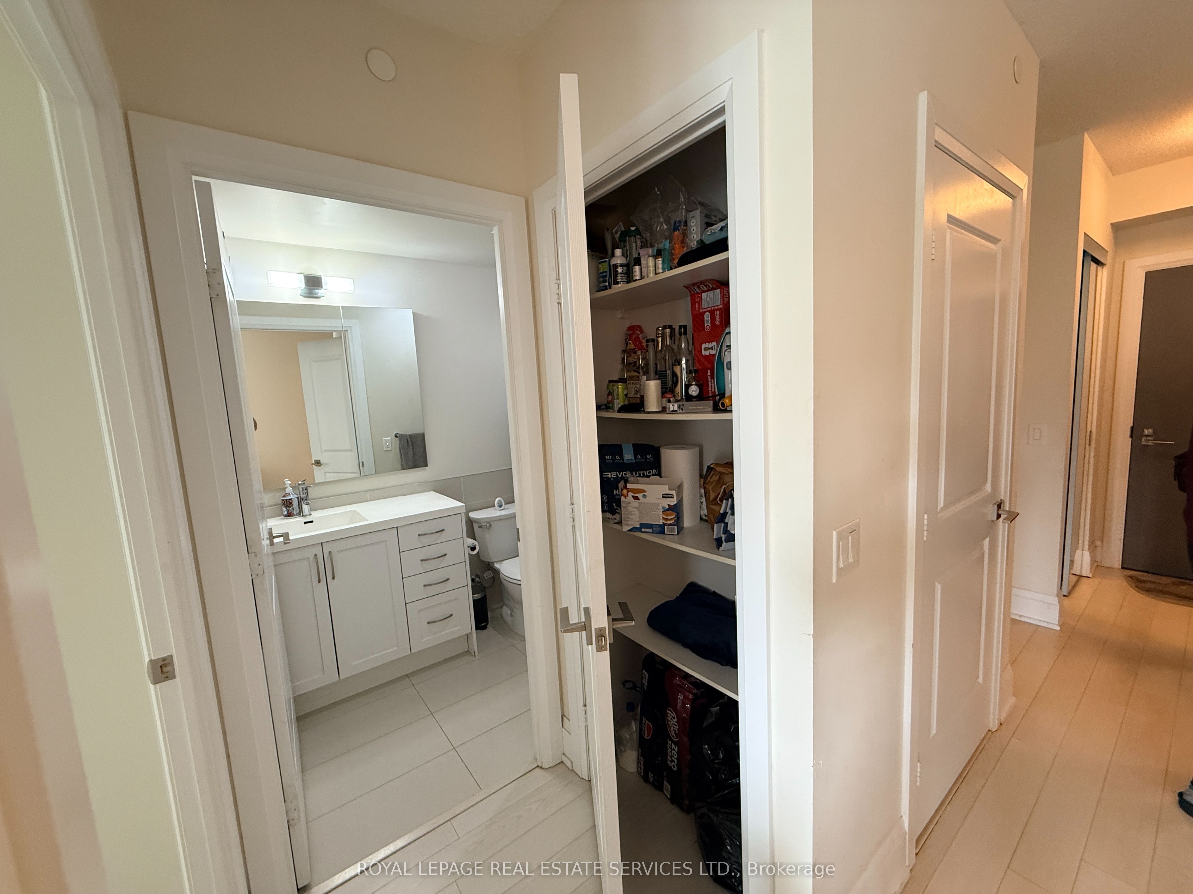 1 Old Mill Drive 223 Property Photo 16