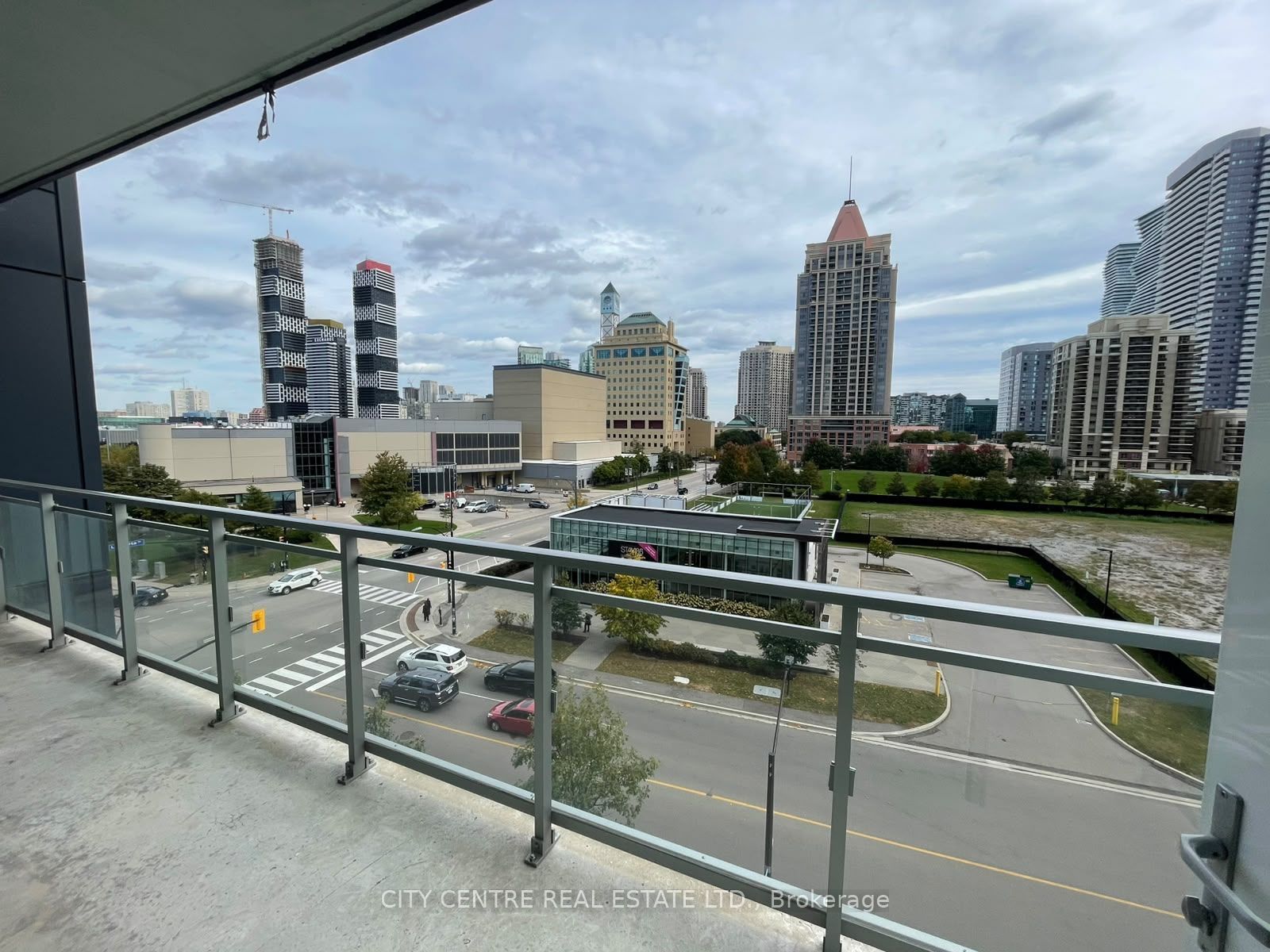 365 Prince Of Wales Drive 505 Property Photo 11