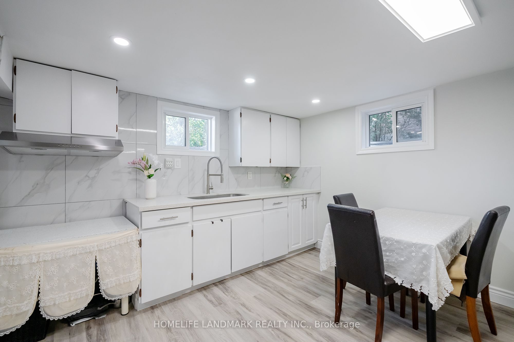236 Southview Road Property Photo 43