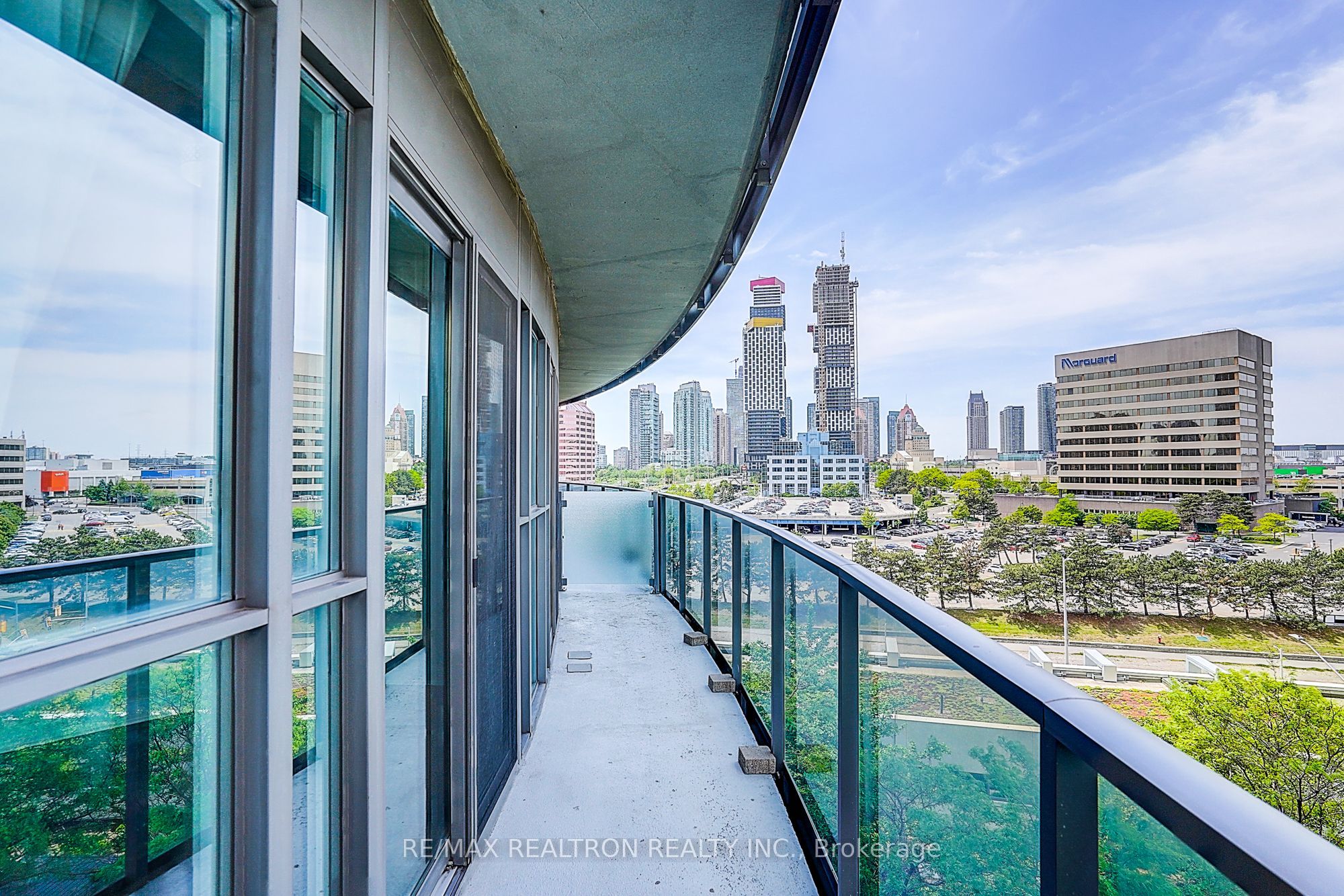 60 Absolute Avenue 706 Property Photo 19
